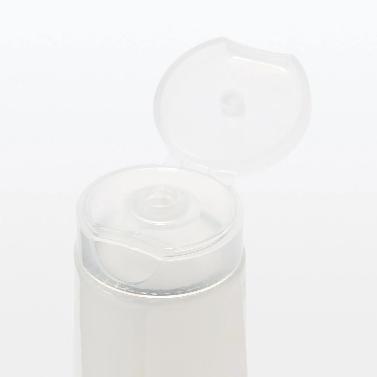 Mild Moisturizing Face Soap 6.8 oz - Image 3
