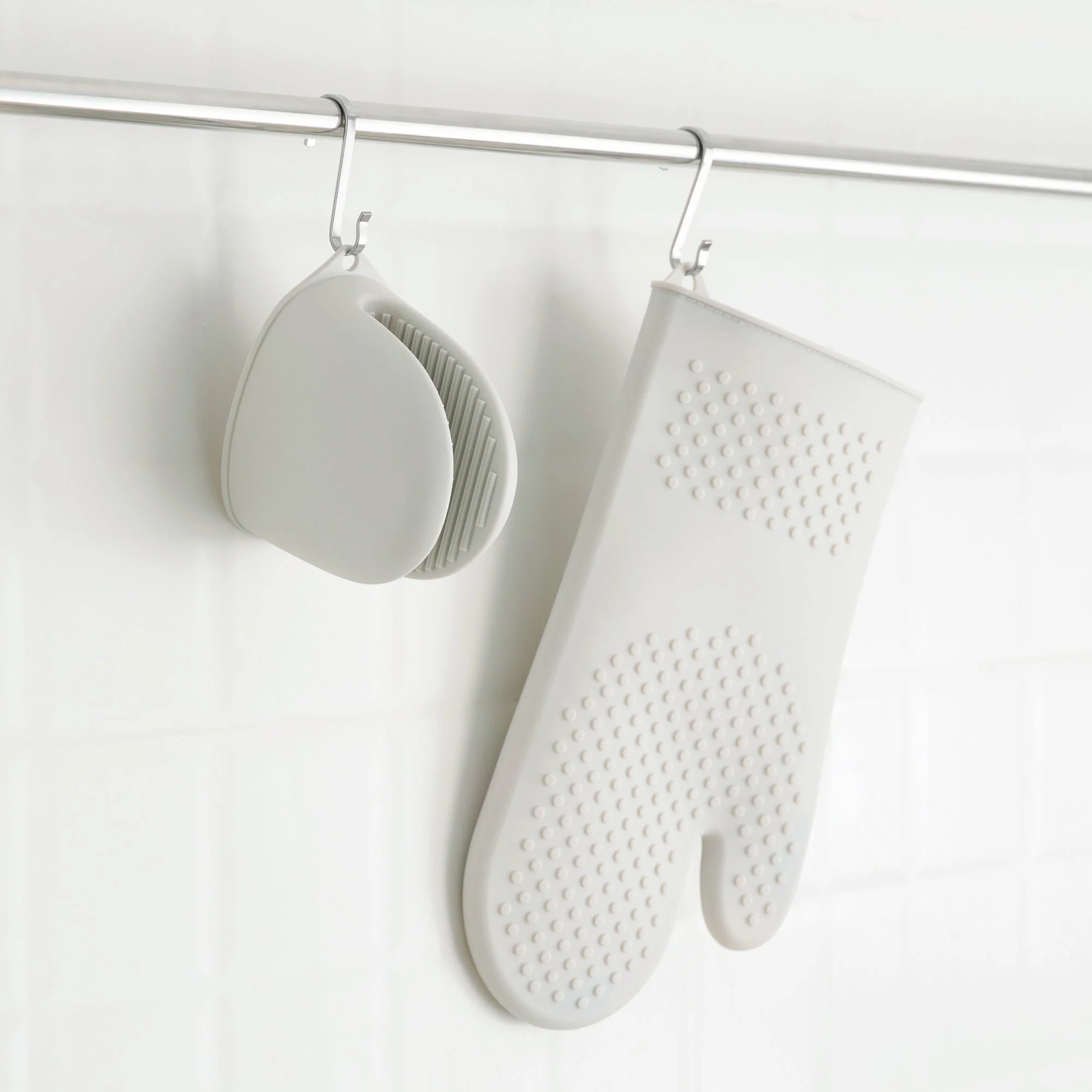 Mini Silicone Oven Mitt - Image 10