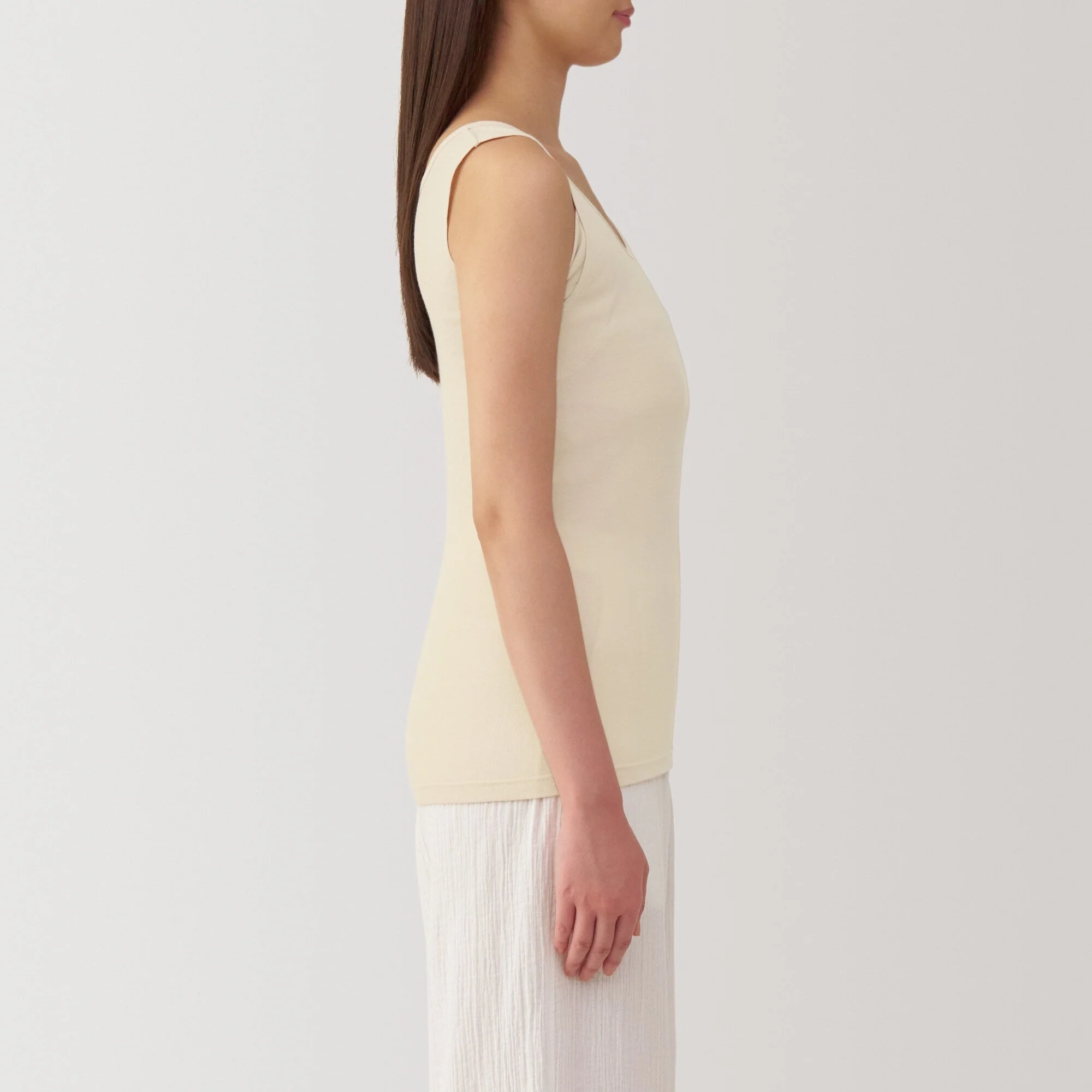 Moisture Wicking Sweat Pad Tank Top - Image 13