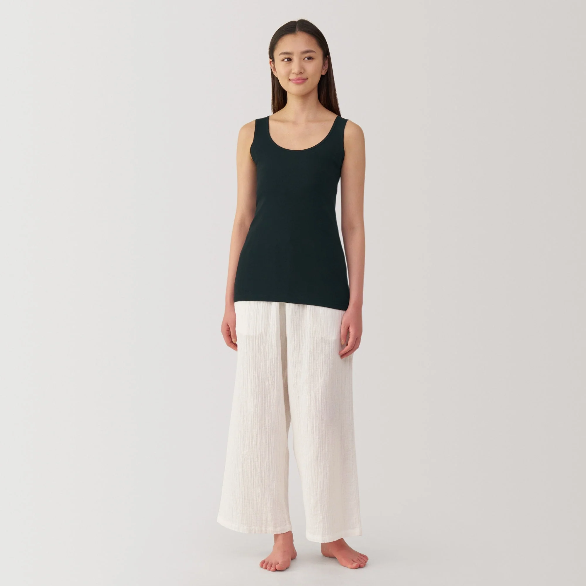 Moisture Wicking Sweat Pad Tank Top - Image 4