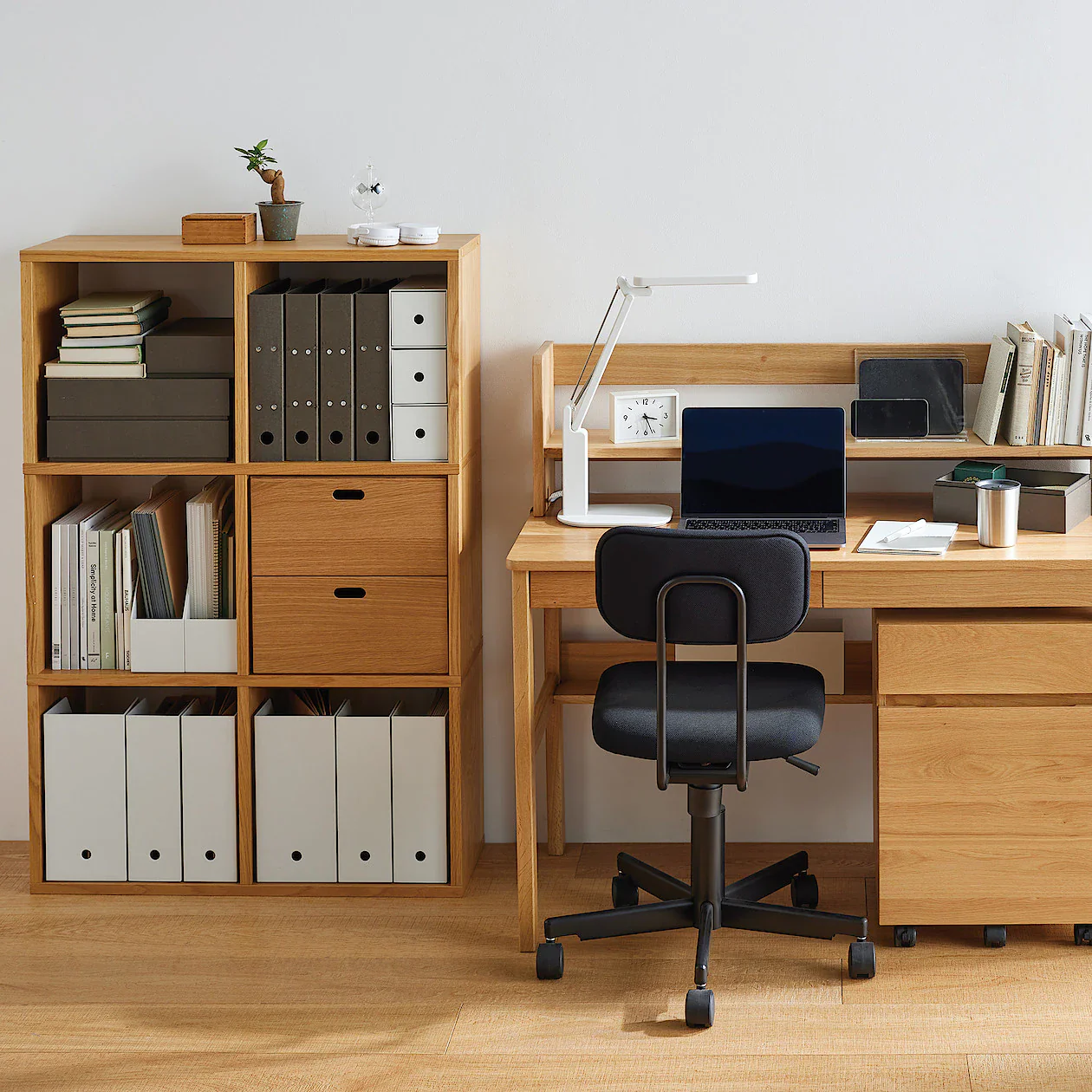 Stacking Shelf Compartment Shelf - Oak - 3 x 2 - Image 2