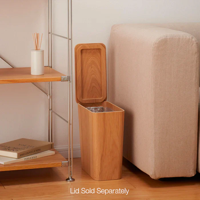 Oak Dust Bin with Wire Frame - No Lid - Image 9
