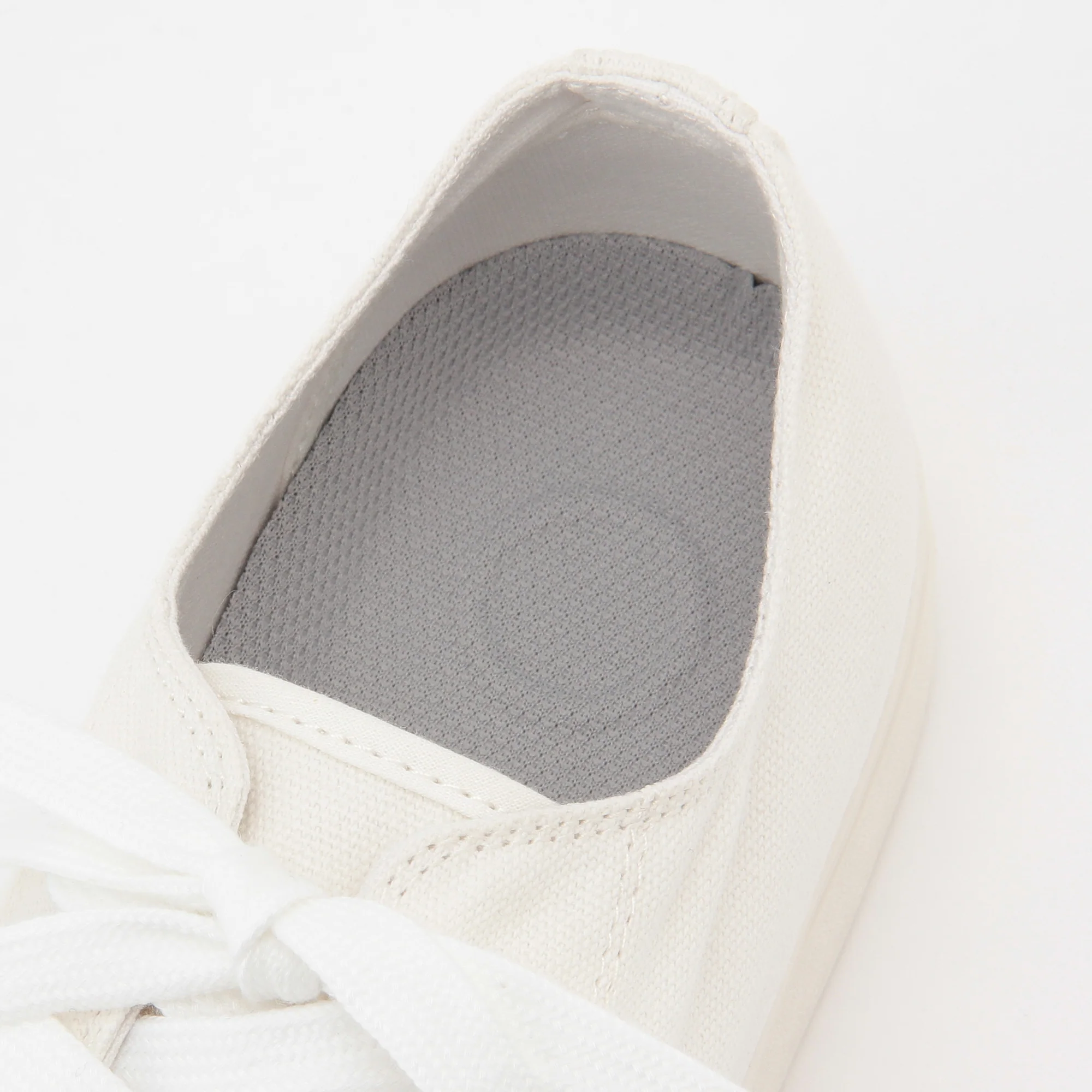 Organic Cotton Comfortable Water Repellent Sneakers - Image 7