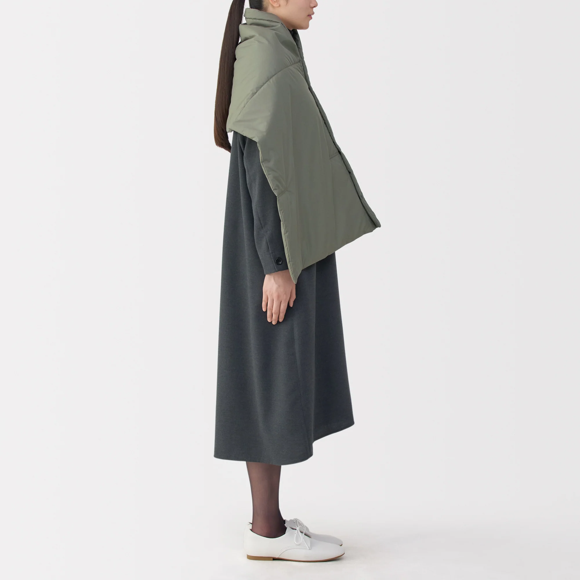 Padded Water Repellent Cape - Image 24