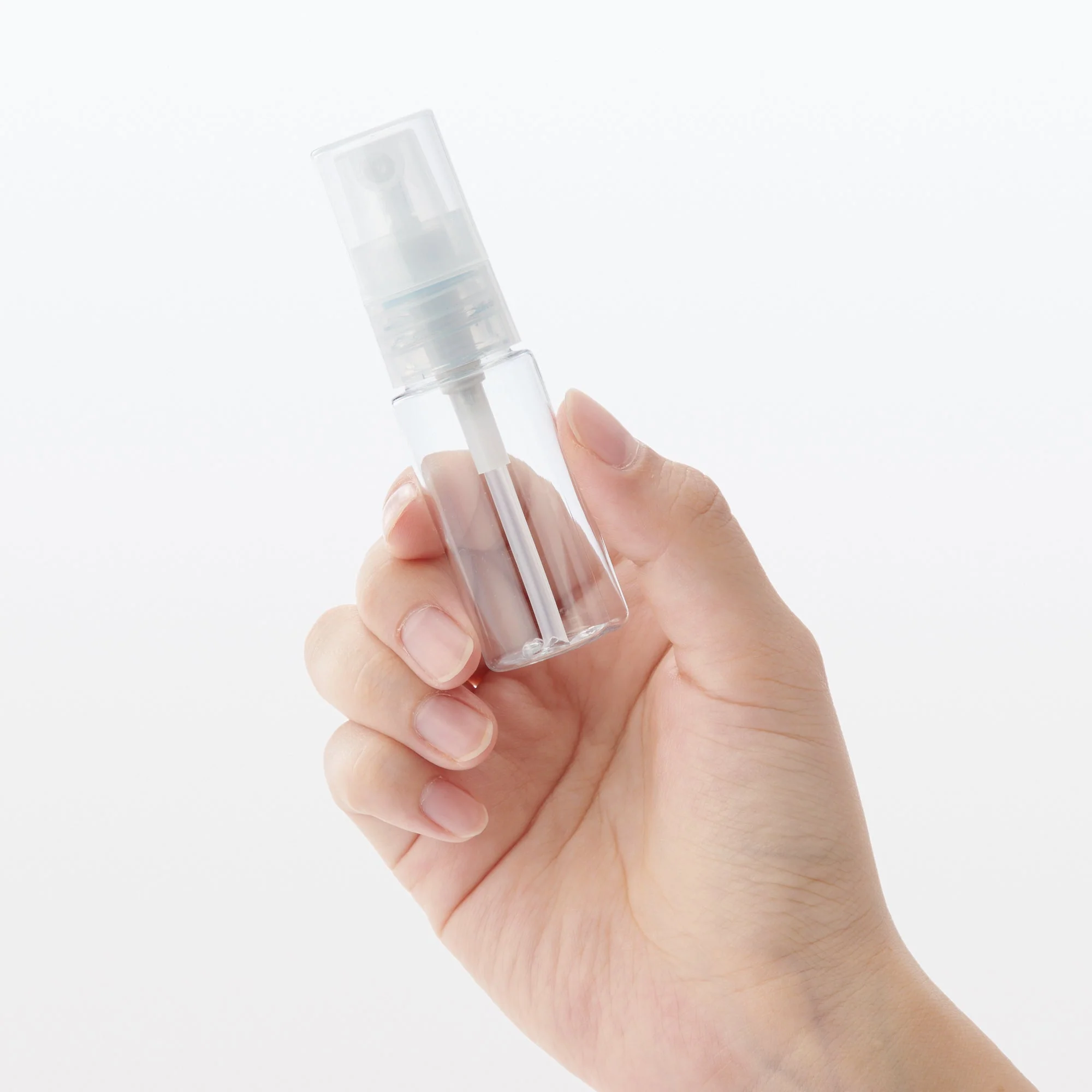 PET Clear Spray Bottle 15ml (0.5 fl Oz) - Image 4