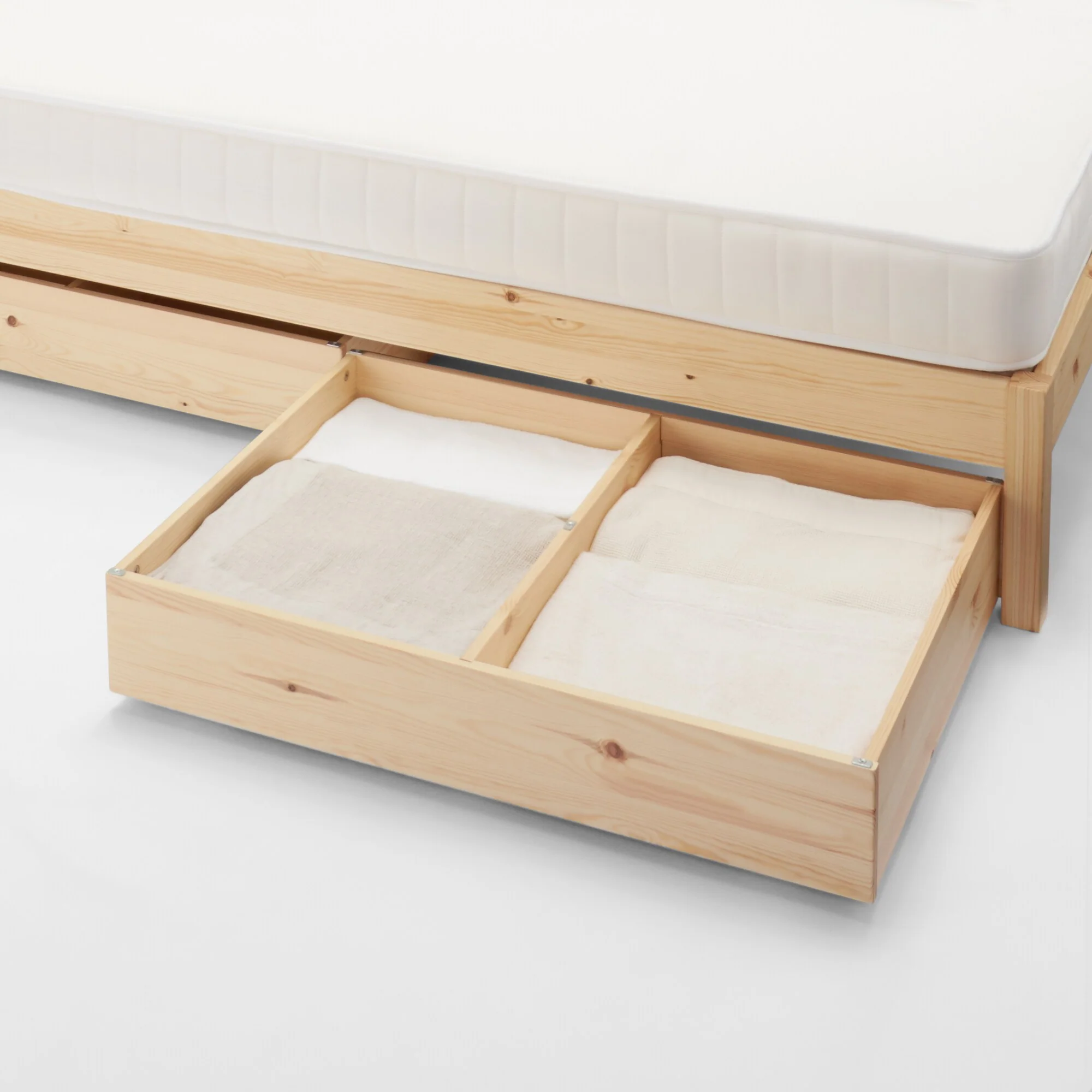 [HD] Pine Wooden Bed - King - Image 10