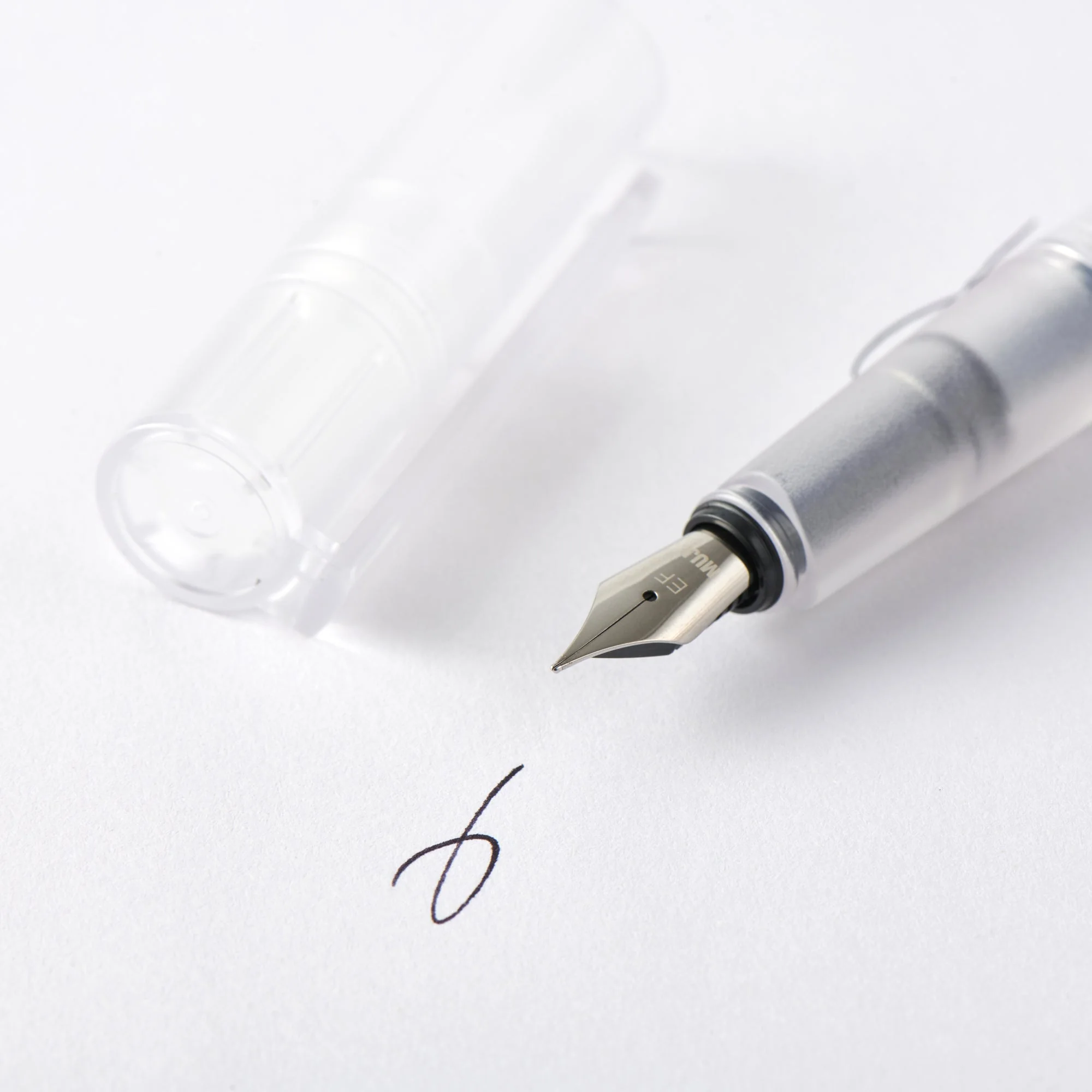 Polycarbonate Fountain Pen and Refill Set - Image 2