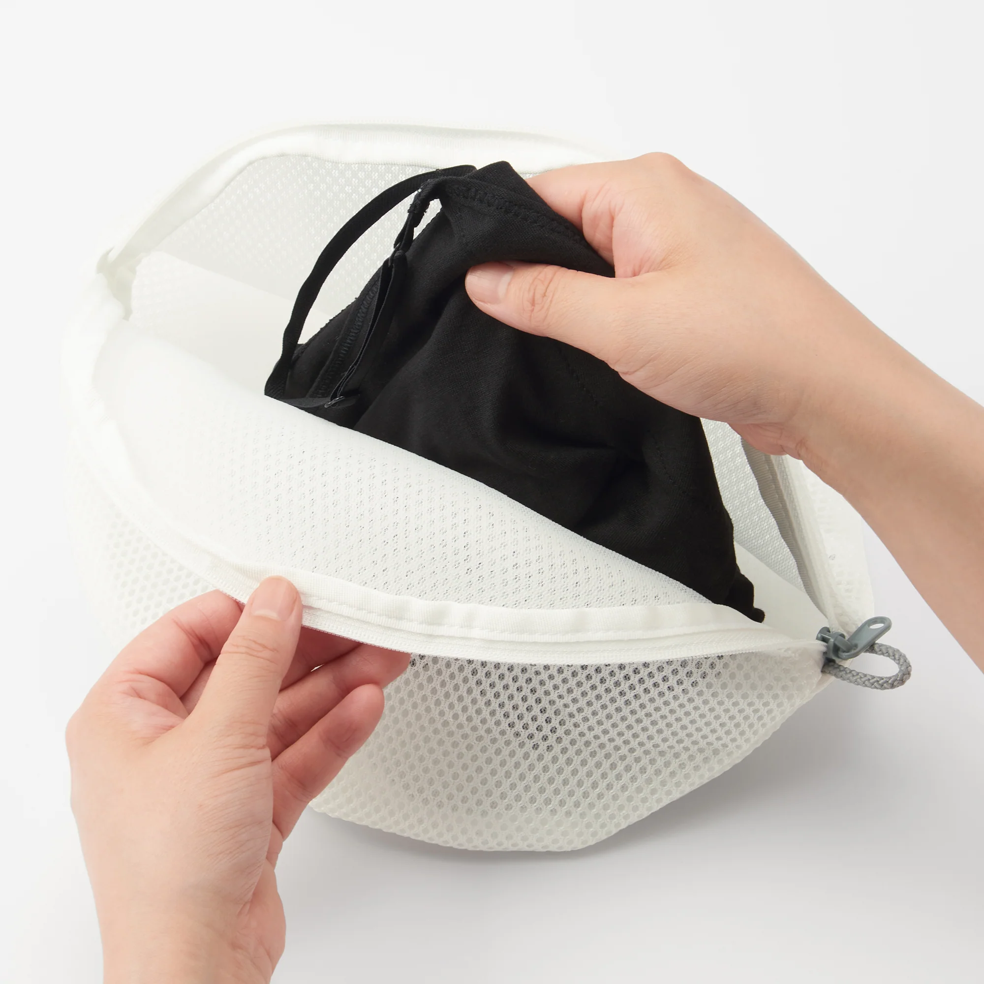 Polyester Cushion Mesh Laundry Net