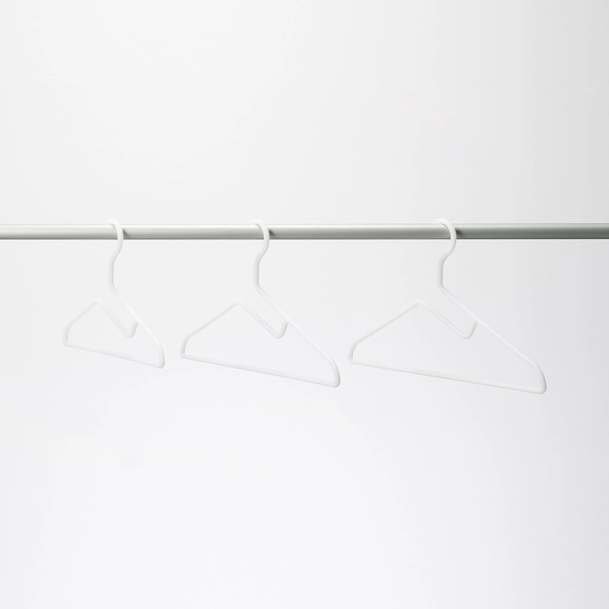 Polypropylene Laundry Hanger (3 Pack) - Image 24