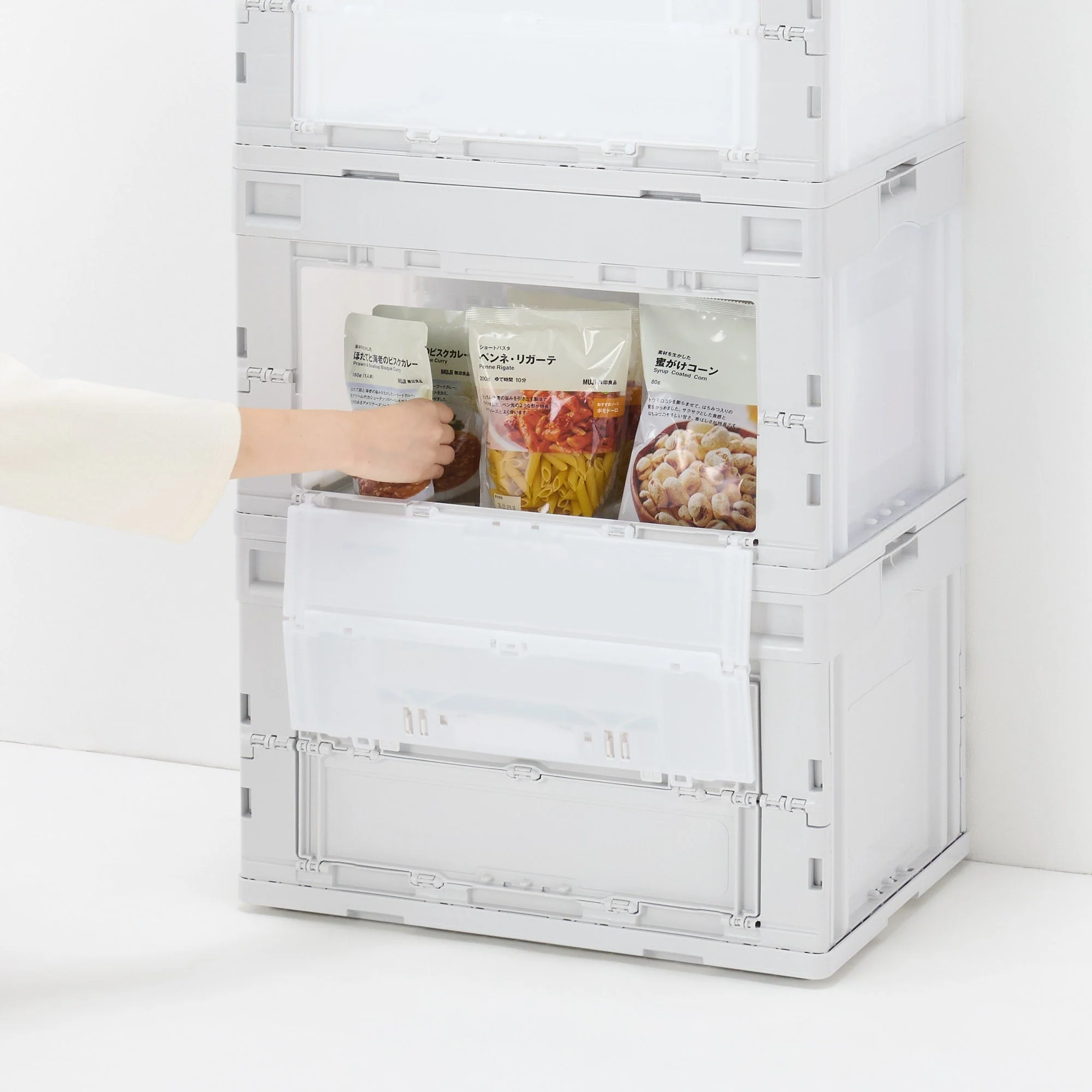 Polypropylene Translucent Folding Crate (52.8 Qt) - Image 13