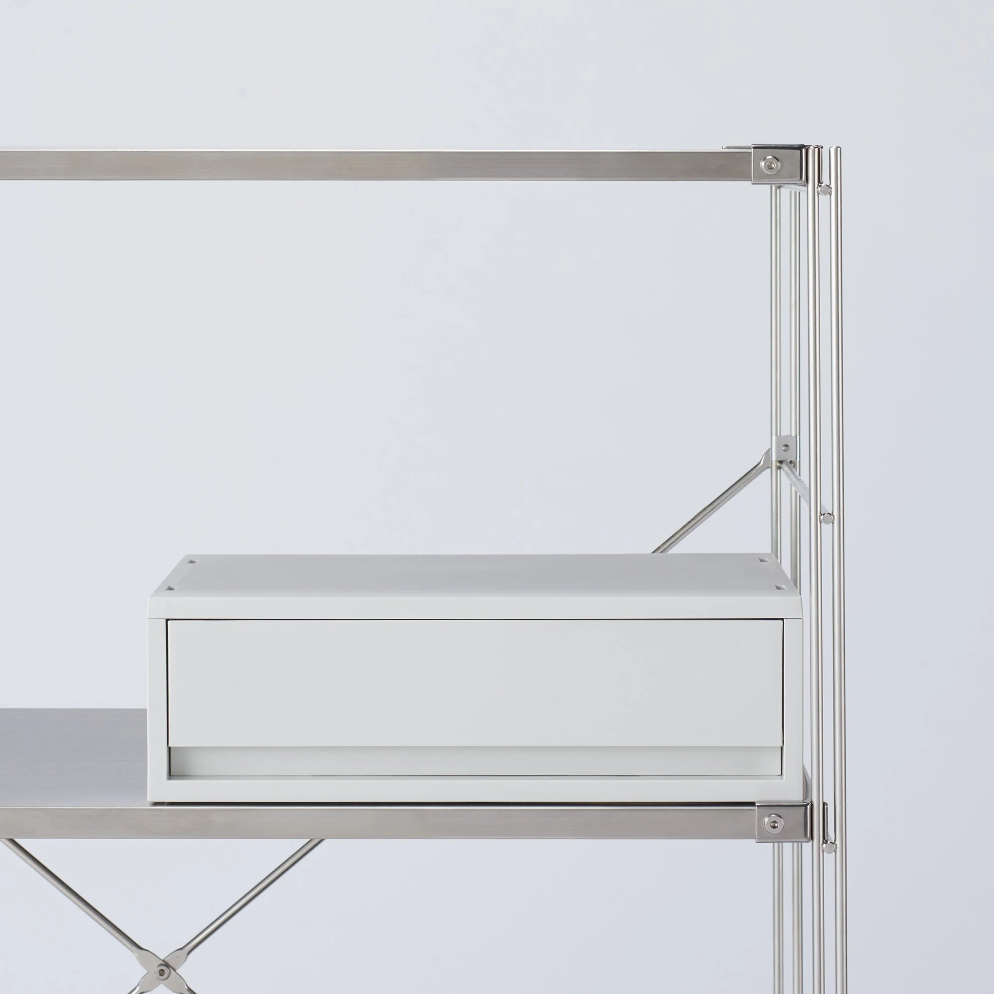 Polypropylene Wide Storage Case White Gray - Shallow (W14.6 x D10.2 x H4.7") - Image 5