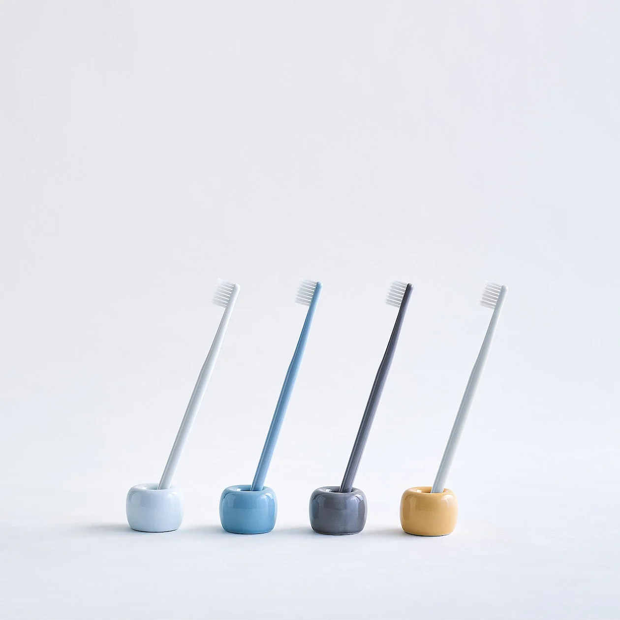 Porcelain Toothbrush Stand - Image 8
