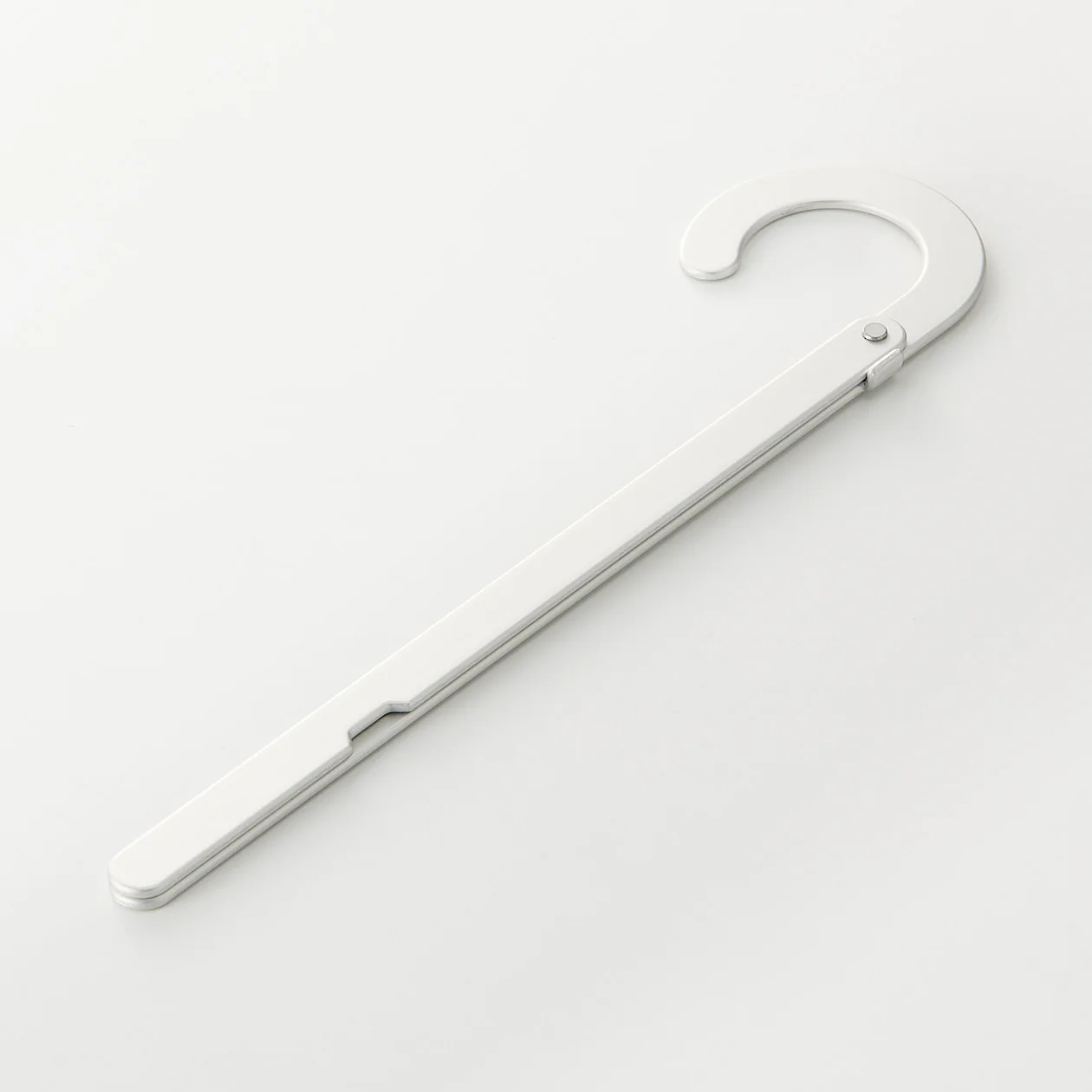 Portable Foldable Hanger - Image 3