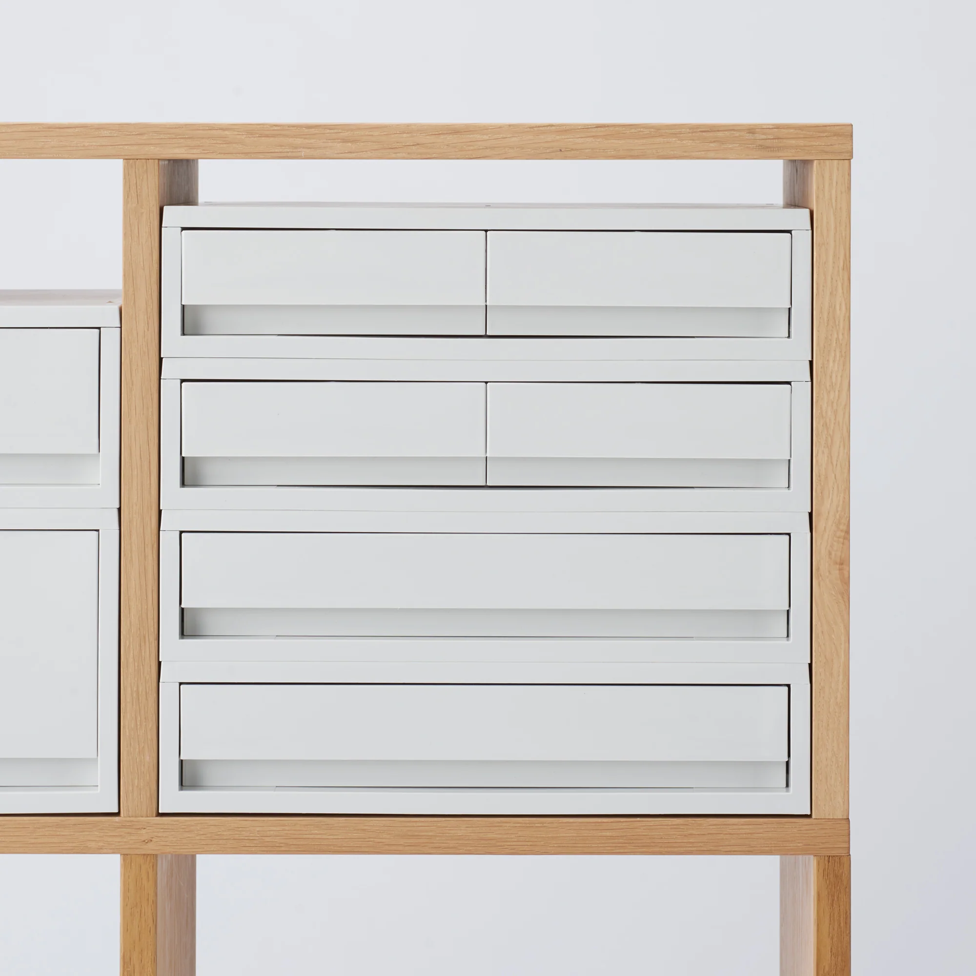 Polypropylene Case Drawer - Wide Flat (W14.6 x D10.2 x H3.5") - Image 7