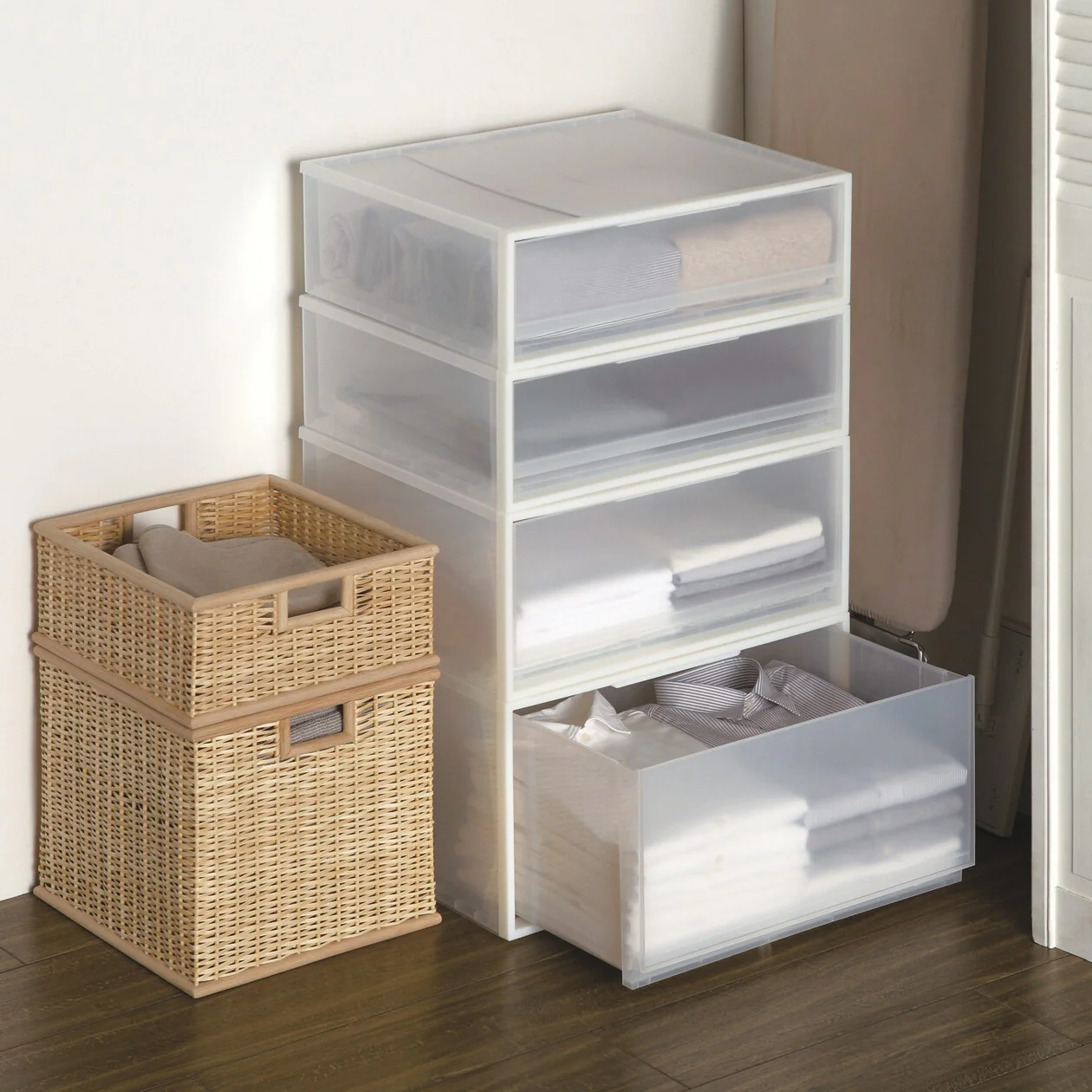 Polypropylene Storage Wide Drawer (W21.7 x D17.5") - Image 6