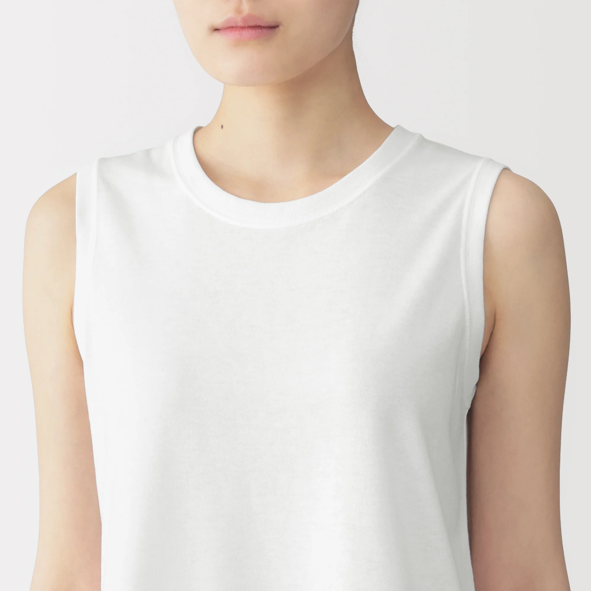 Quick Dry Sleeveless T-Shirt - Image 23