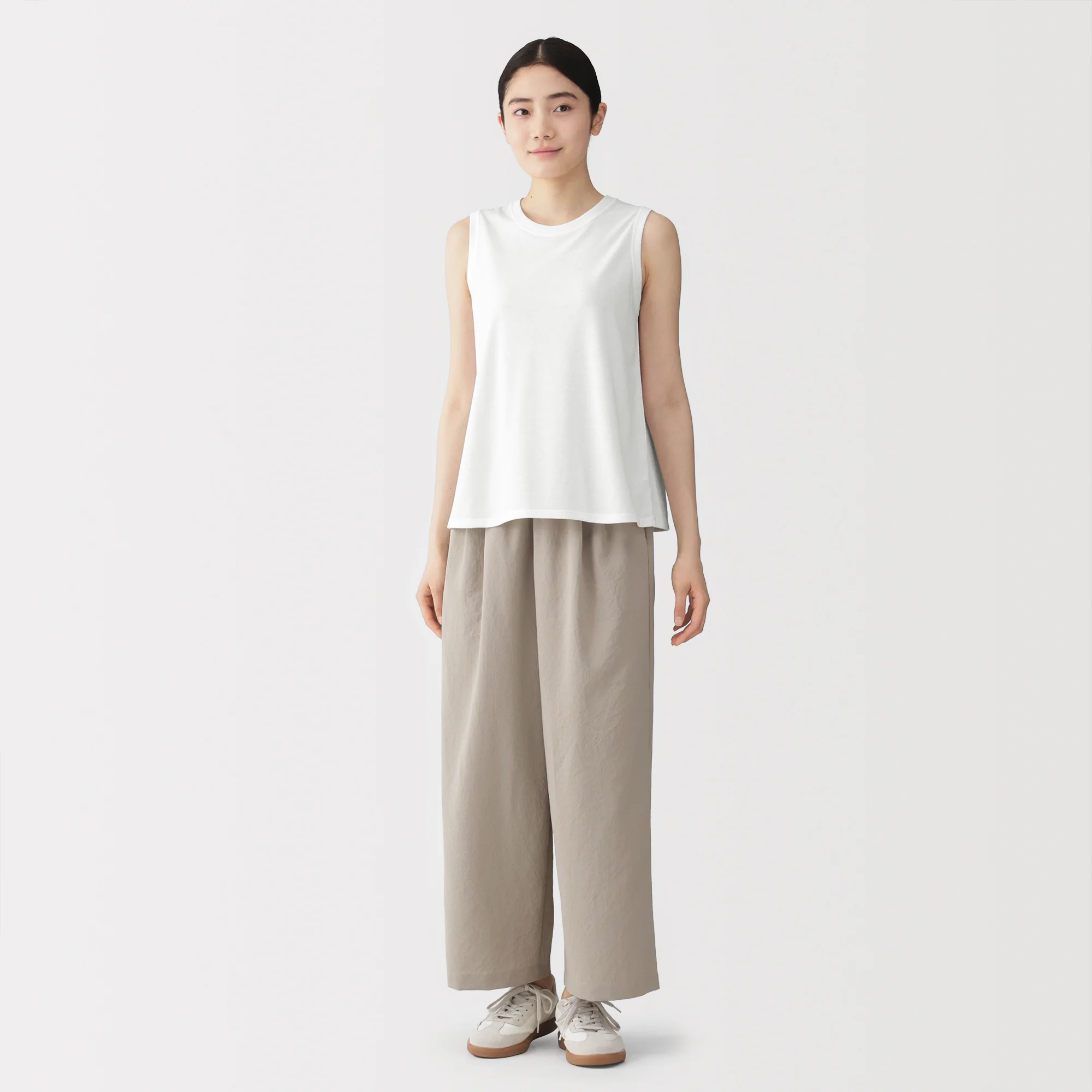 Quick Dry Sleeveless T-Shirt - Image 4