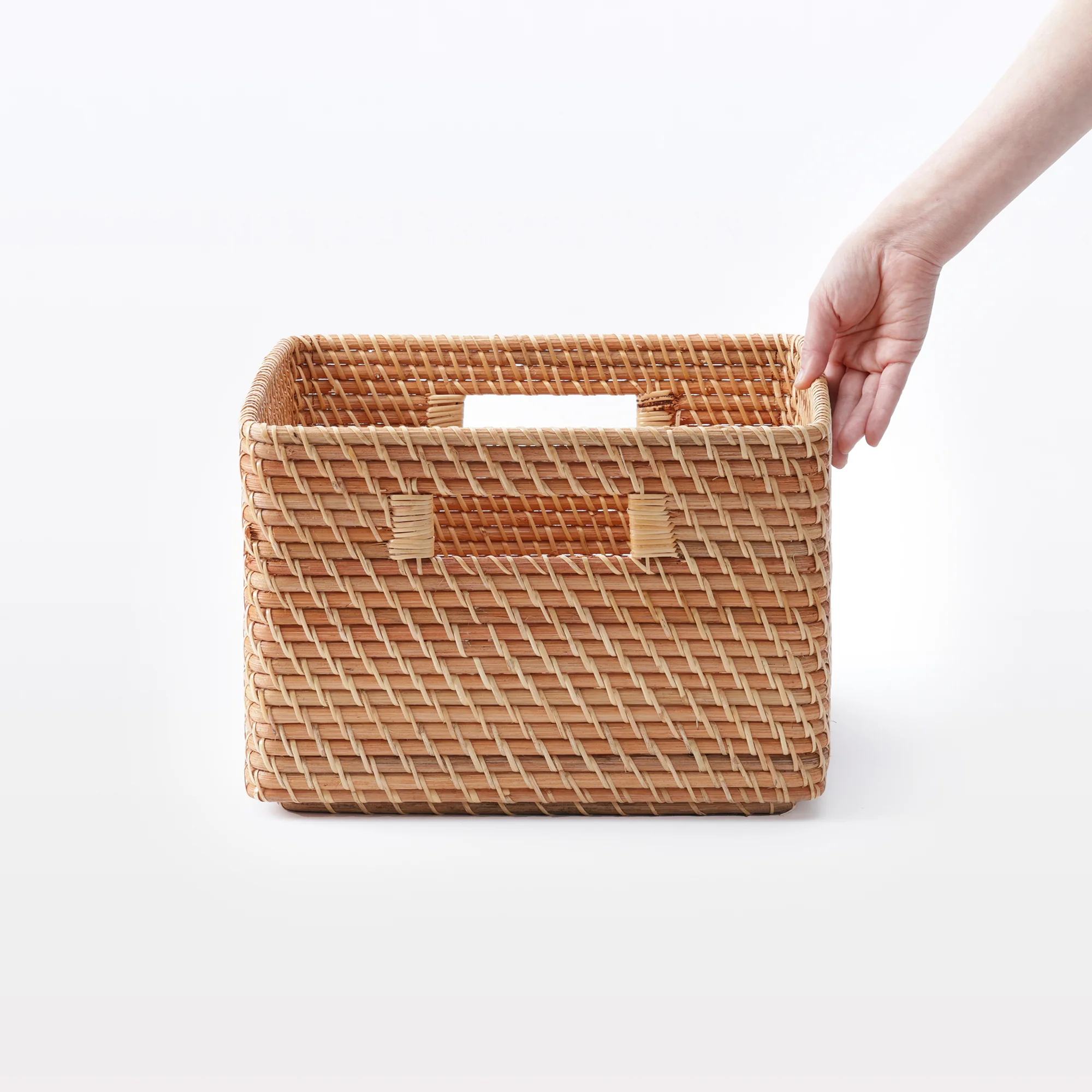 Rattan Square Storage with Handle - Large W13.8 x D14.2 x H9.4" - Image 8
