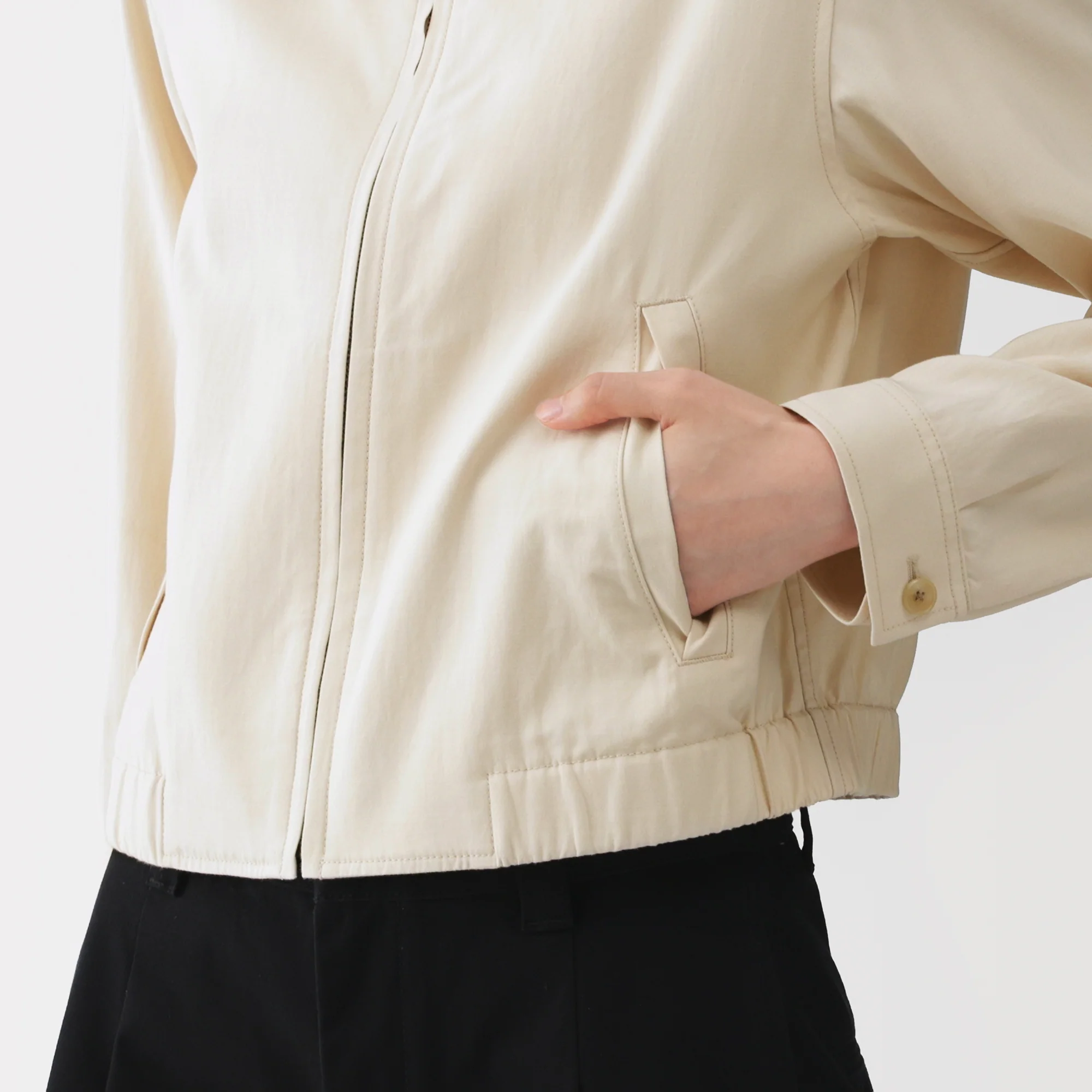 Labo Rayon Cotton Short Blouson - Image 18