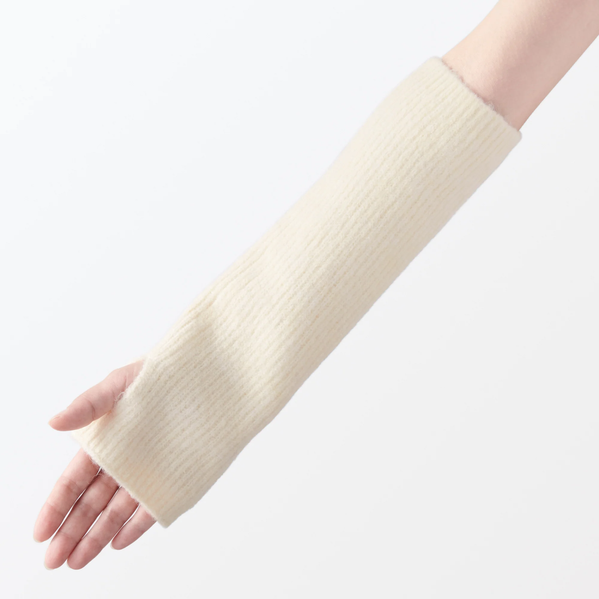 Recycled Polyester Blend Arm Warmer - Image 7