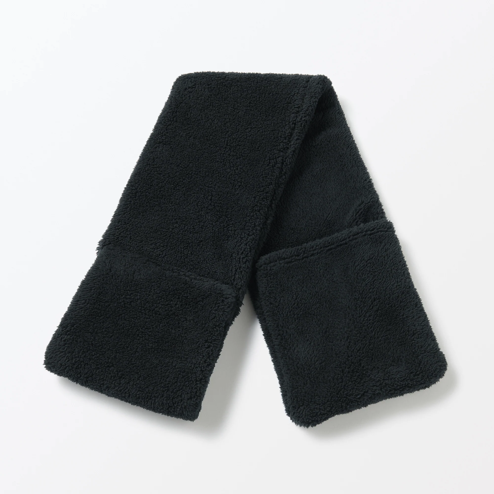 Recycled Polyester Boa Pocketable Stole - Image 13