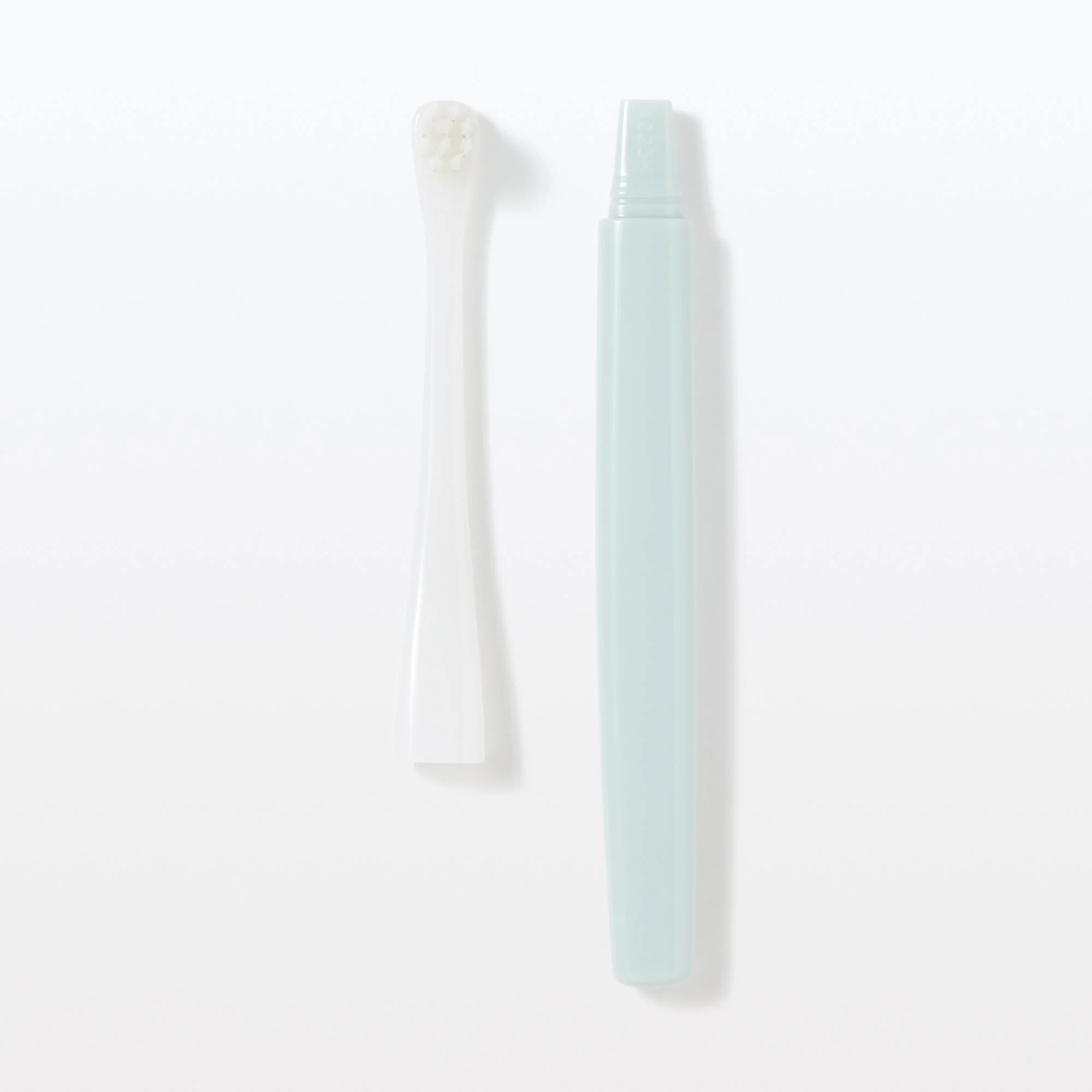 Replaceable Head Compact Soft Toothbrush - Blue - Image 5