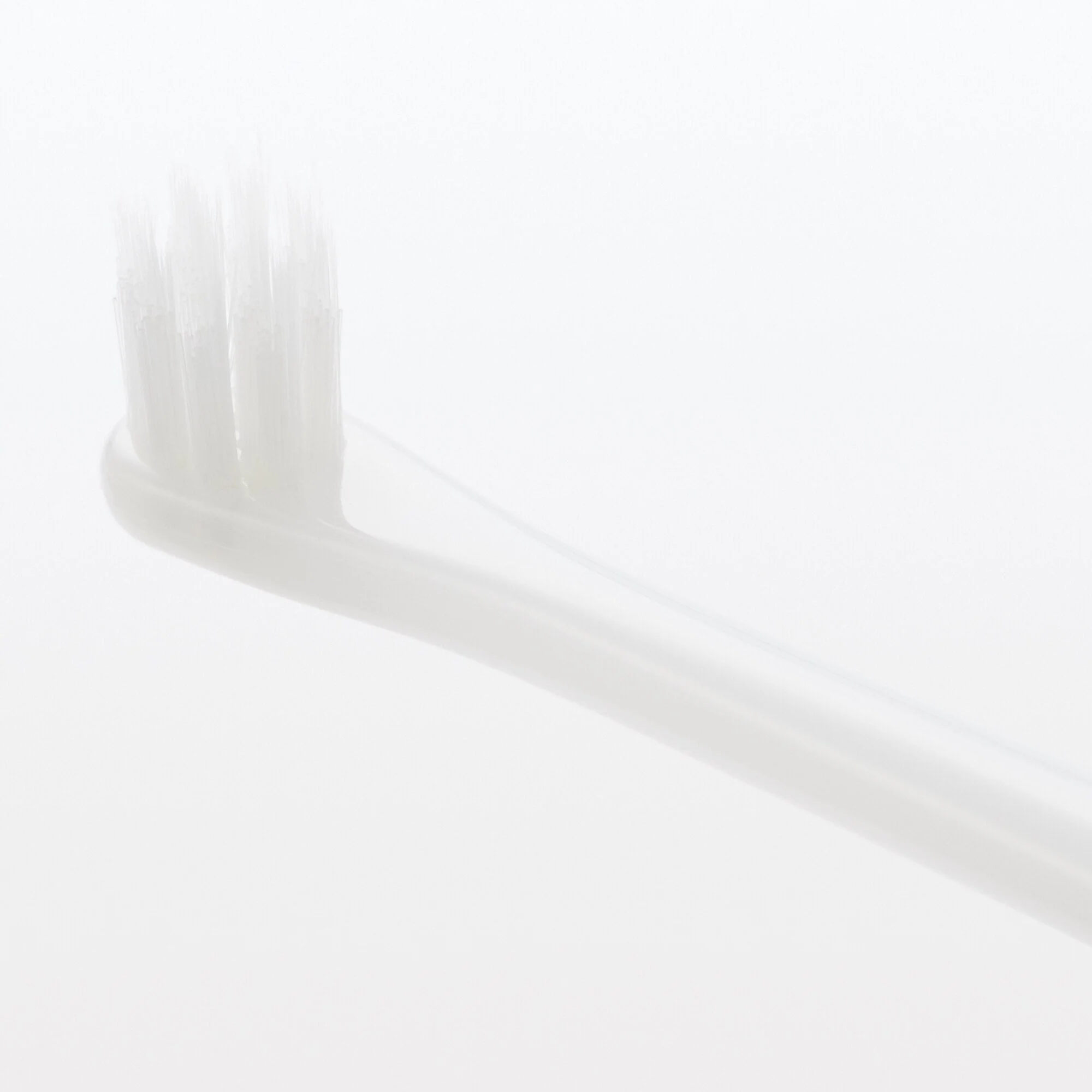 Replaceable Head Compact Soft Toothbrush - White - Image 5