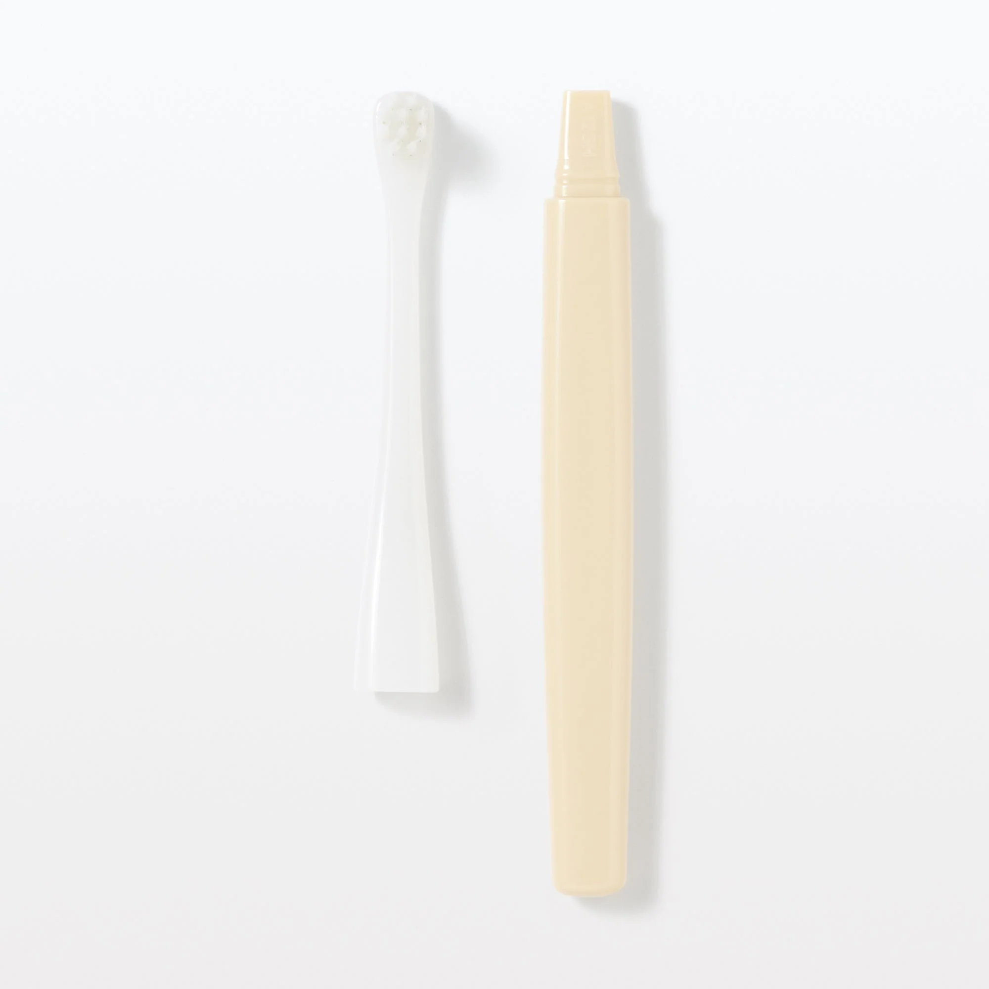 Replaceable Head Compact Soft Toothbrush - Yellow - Image 5