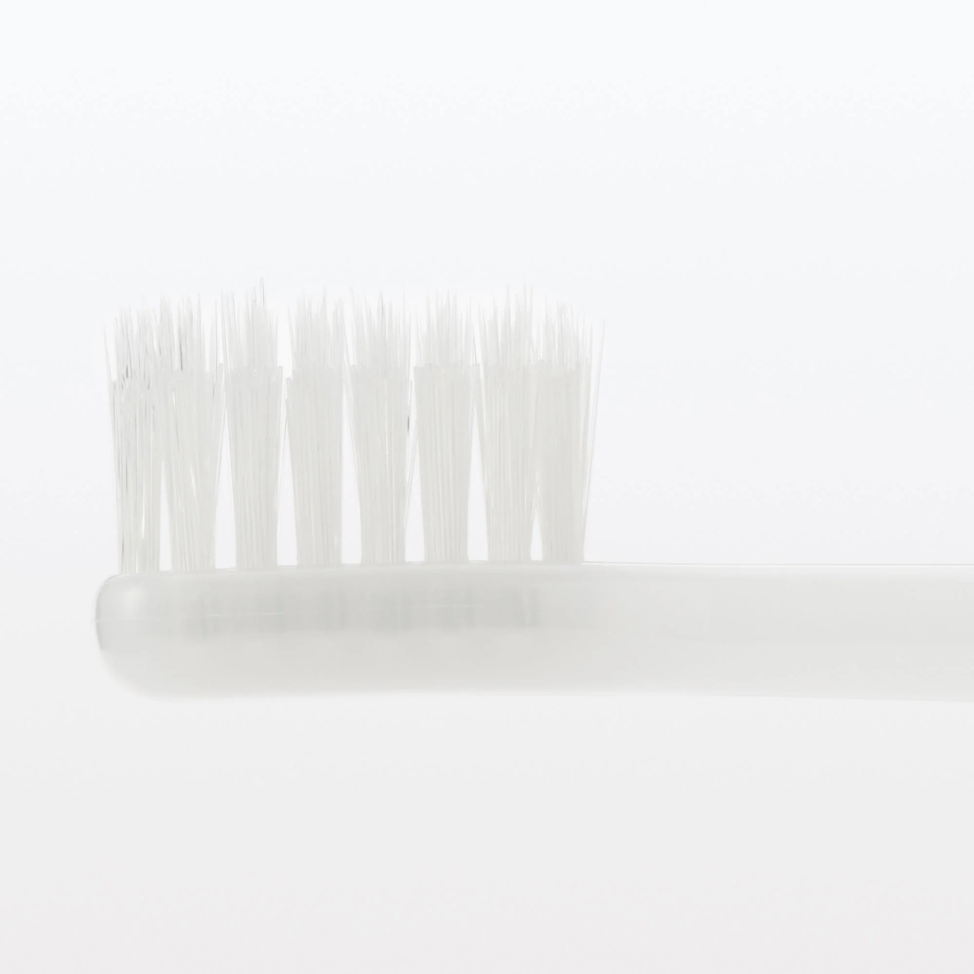 Replaceable Head Medium Toothbrush - Gray - Image 4