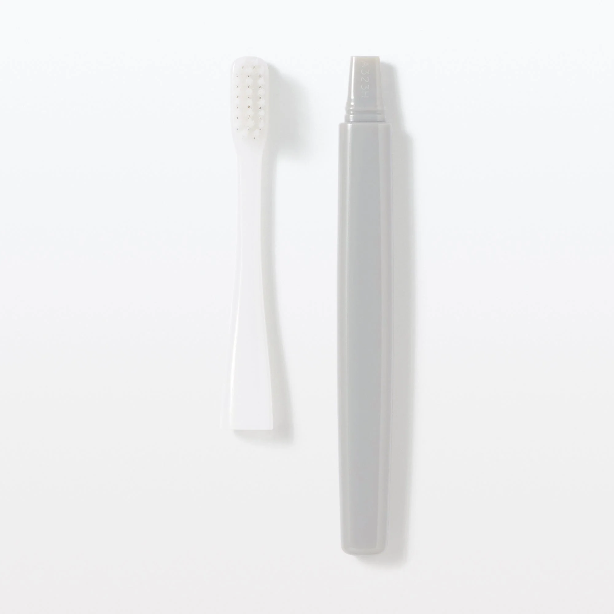 Replaceable Head Soft Toothbrush - Gray - Image 5