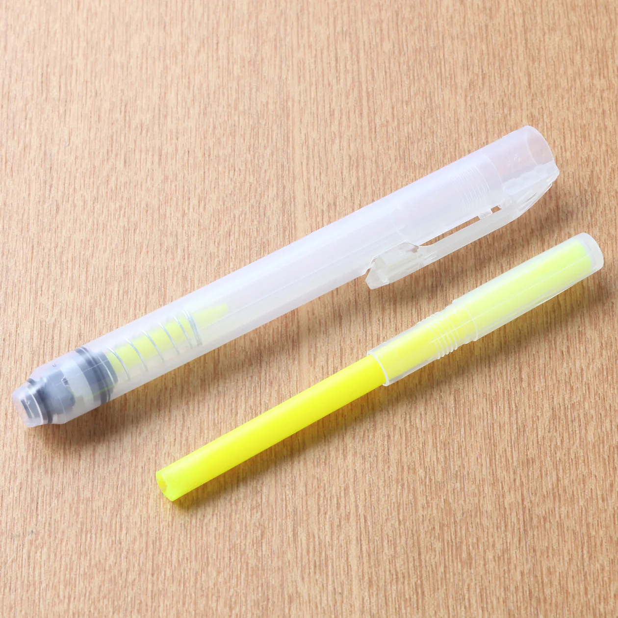 Retractable Highlighter - Image 6
