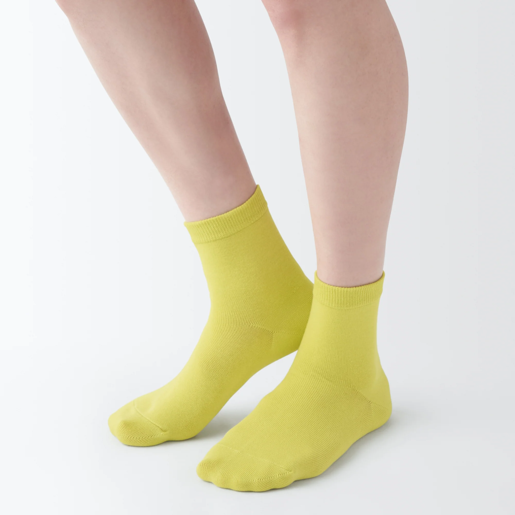 Right Angle 3 Layer Loose Top Short Socks - Image 27