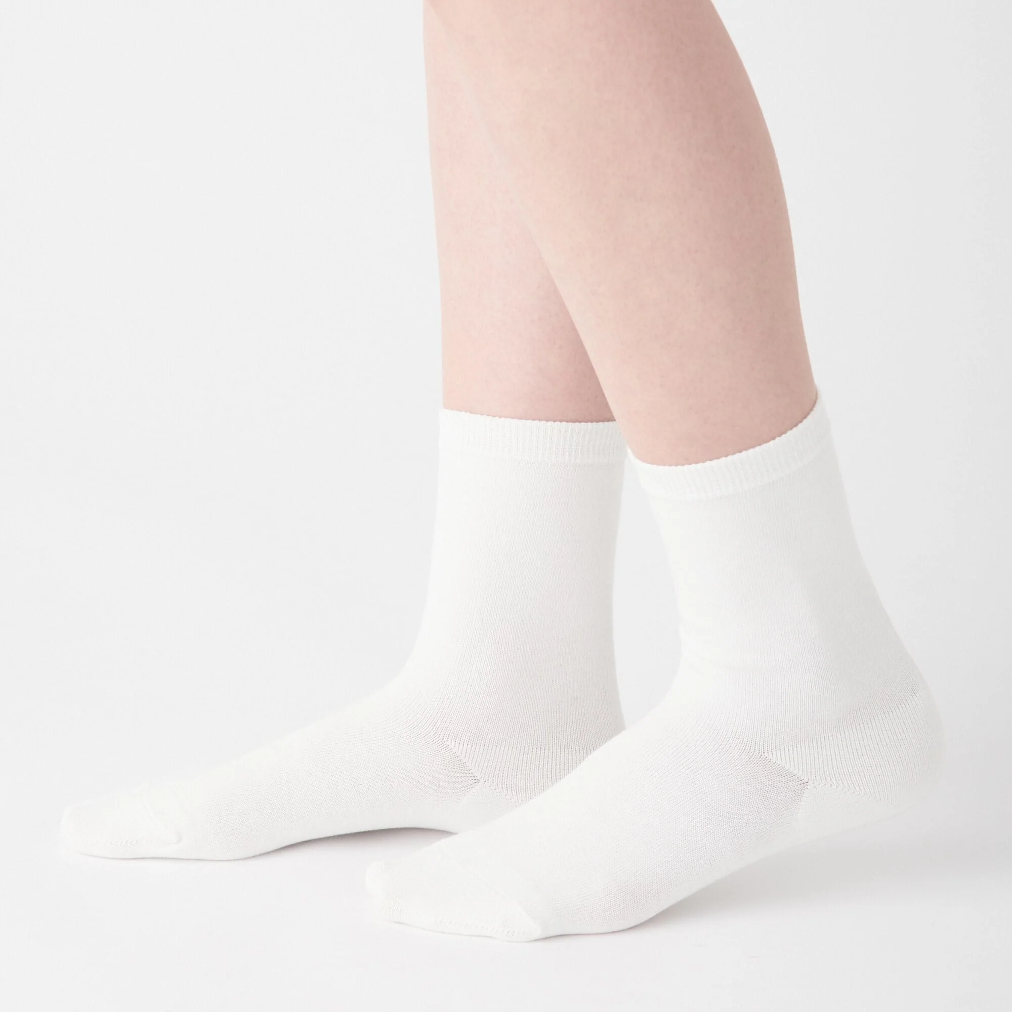 Right Angle 3 Layer Loose Top Socks - Image 10