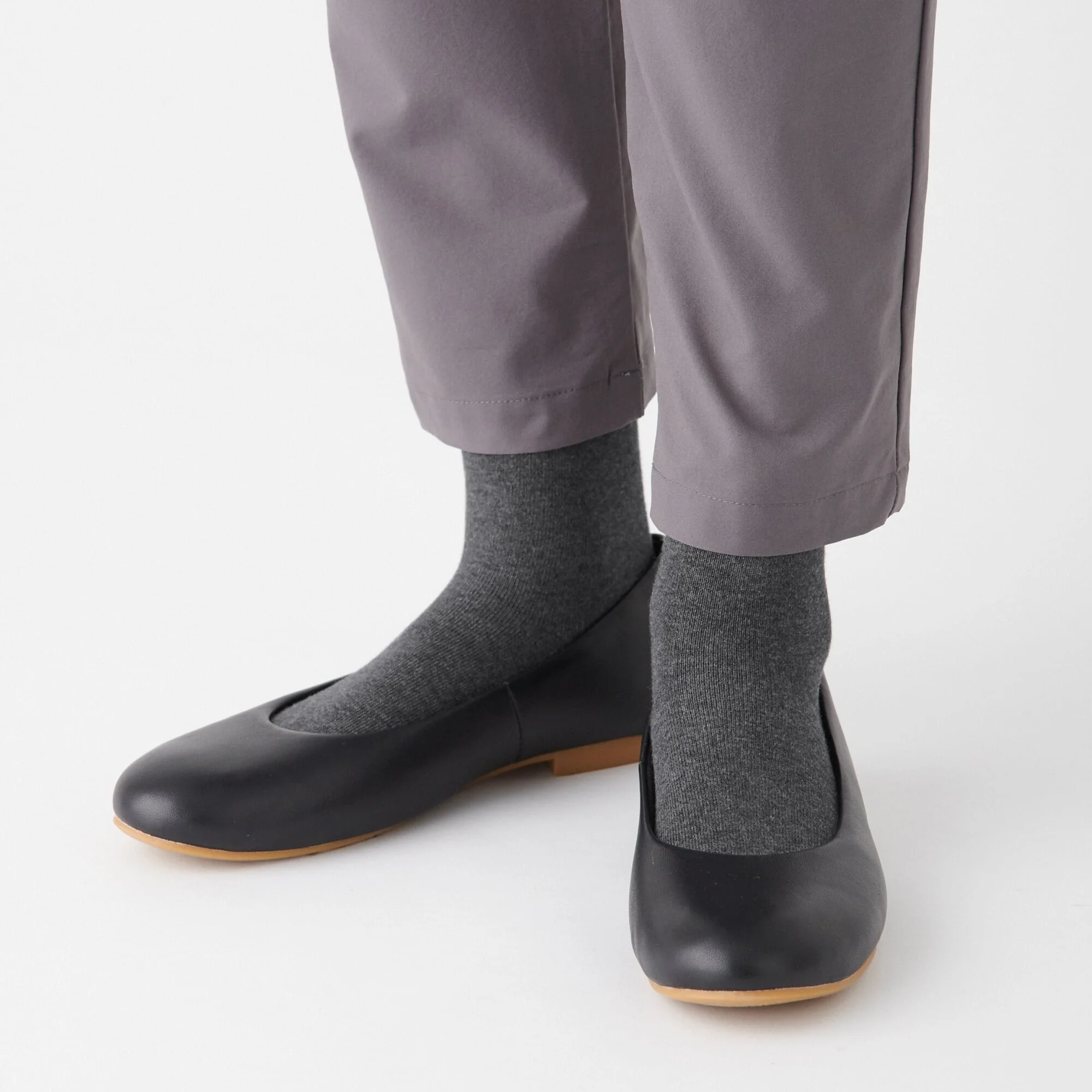 Right Angle 3 Layer Loose Top Socks - Image 17
