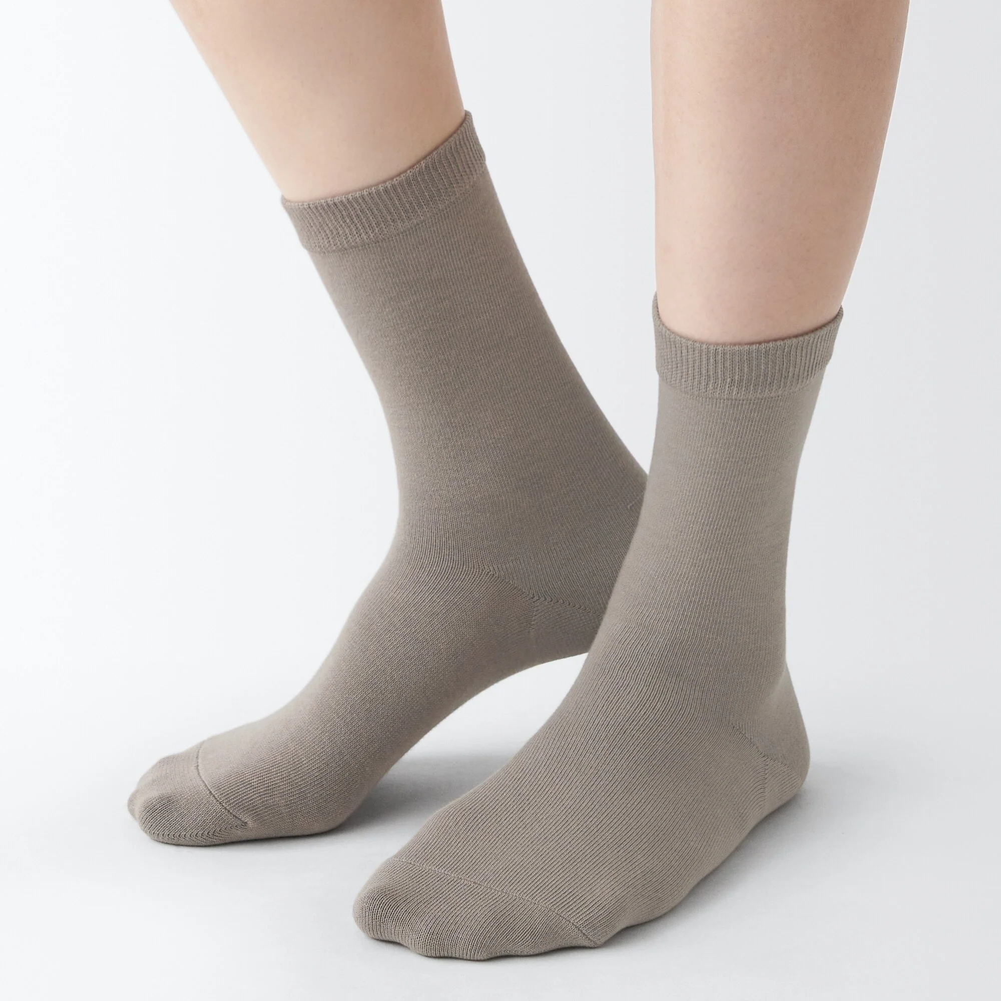 Right Angle 3 Layer Loose Top Socks - Image 23