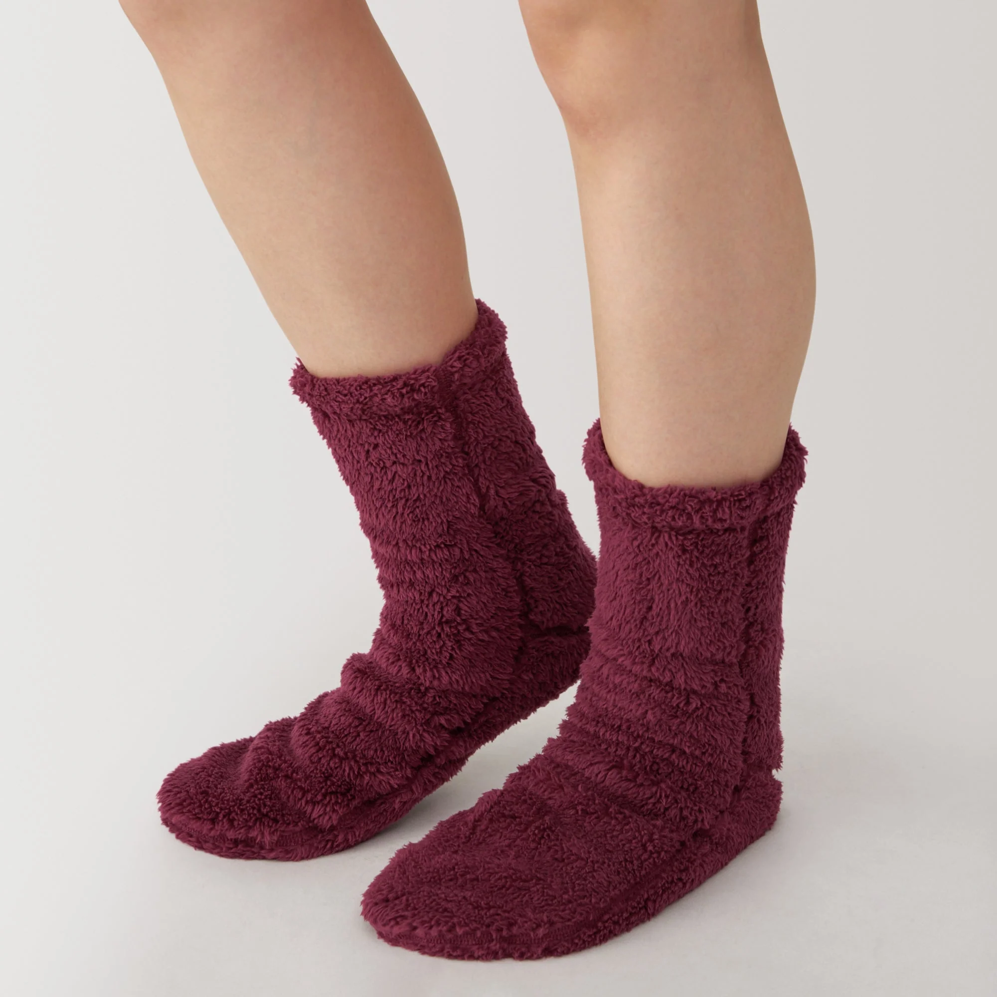Right Angle Boa Fleece Cozy Socks - Image 10