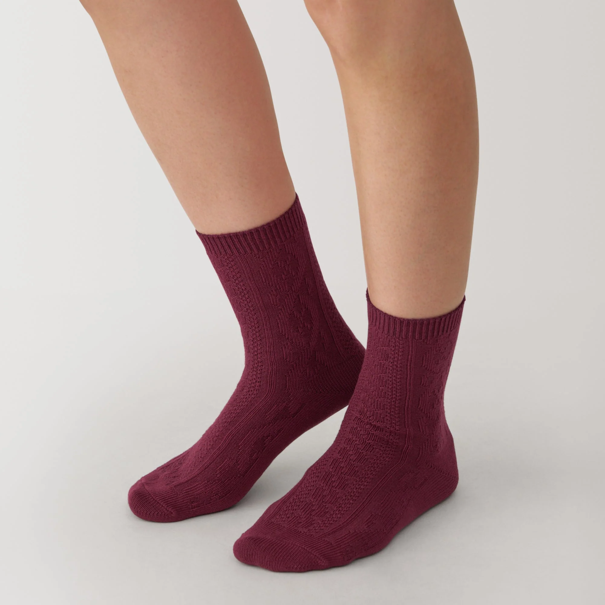 Right Angle Loose Top Cable Stitch Socks - Image 7