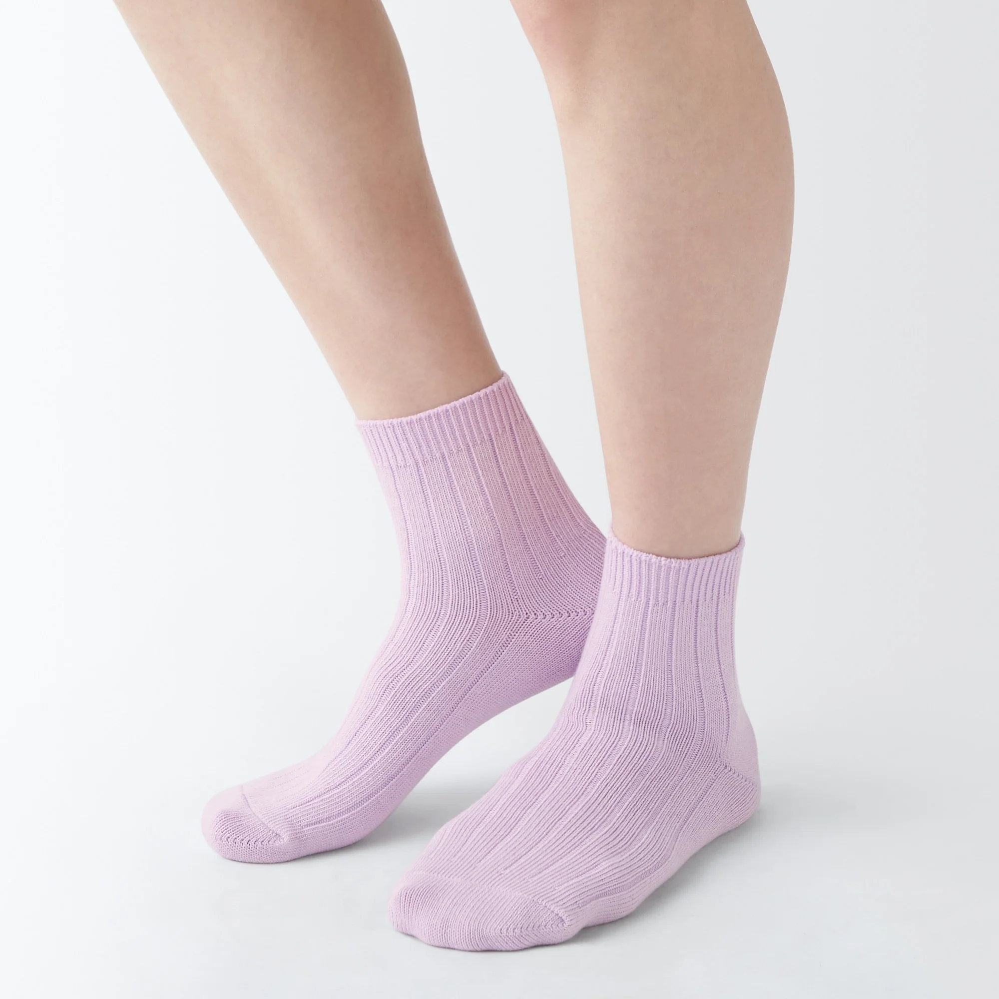 Right Angle Loose Top Short Socks