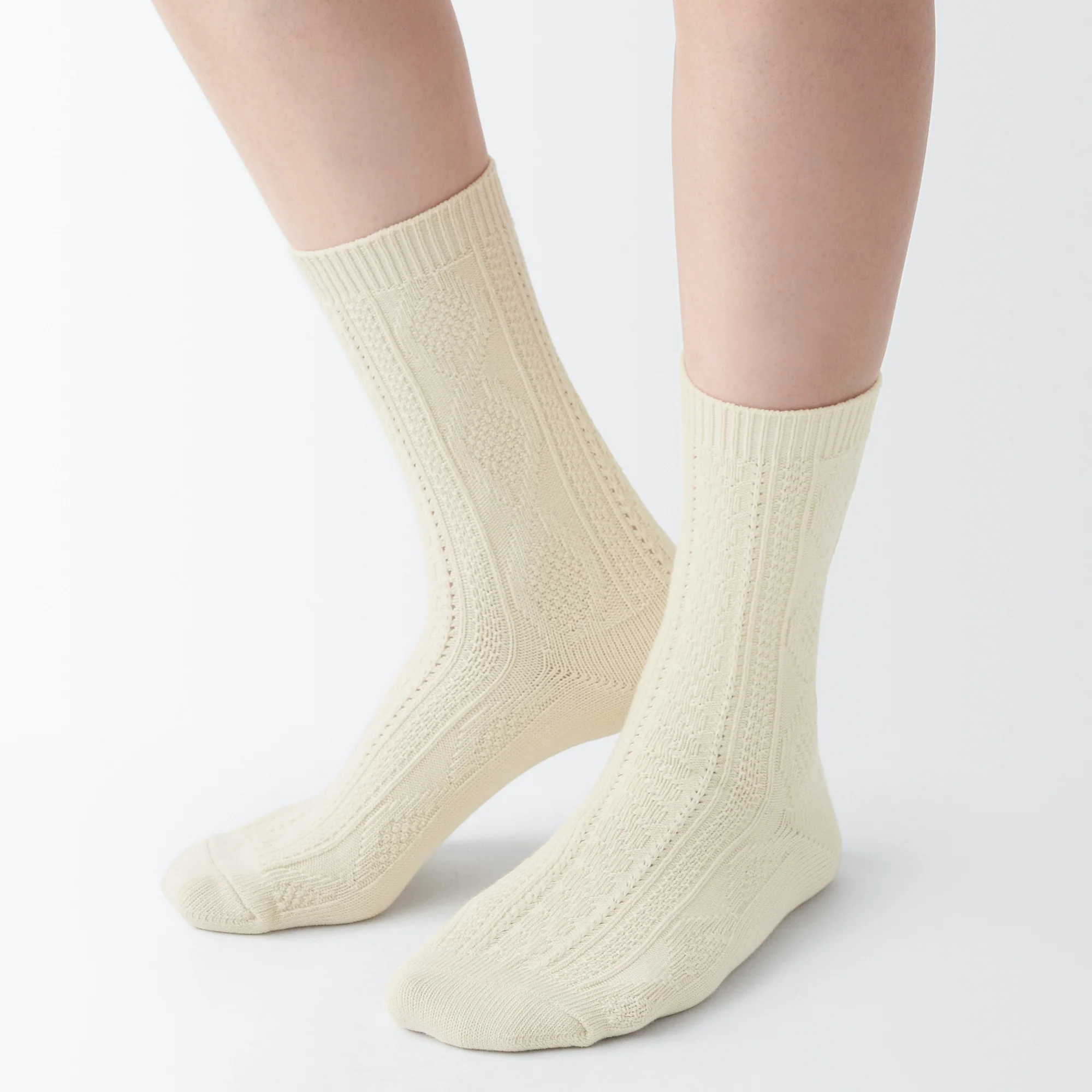 Right Angle Loose Top Socks - Image 13