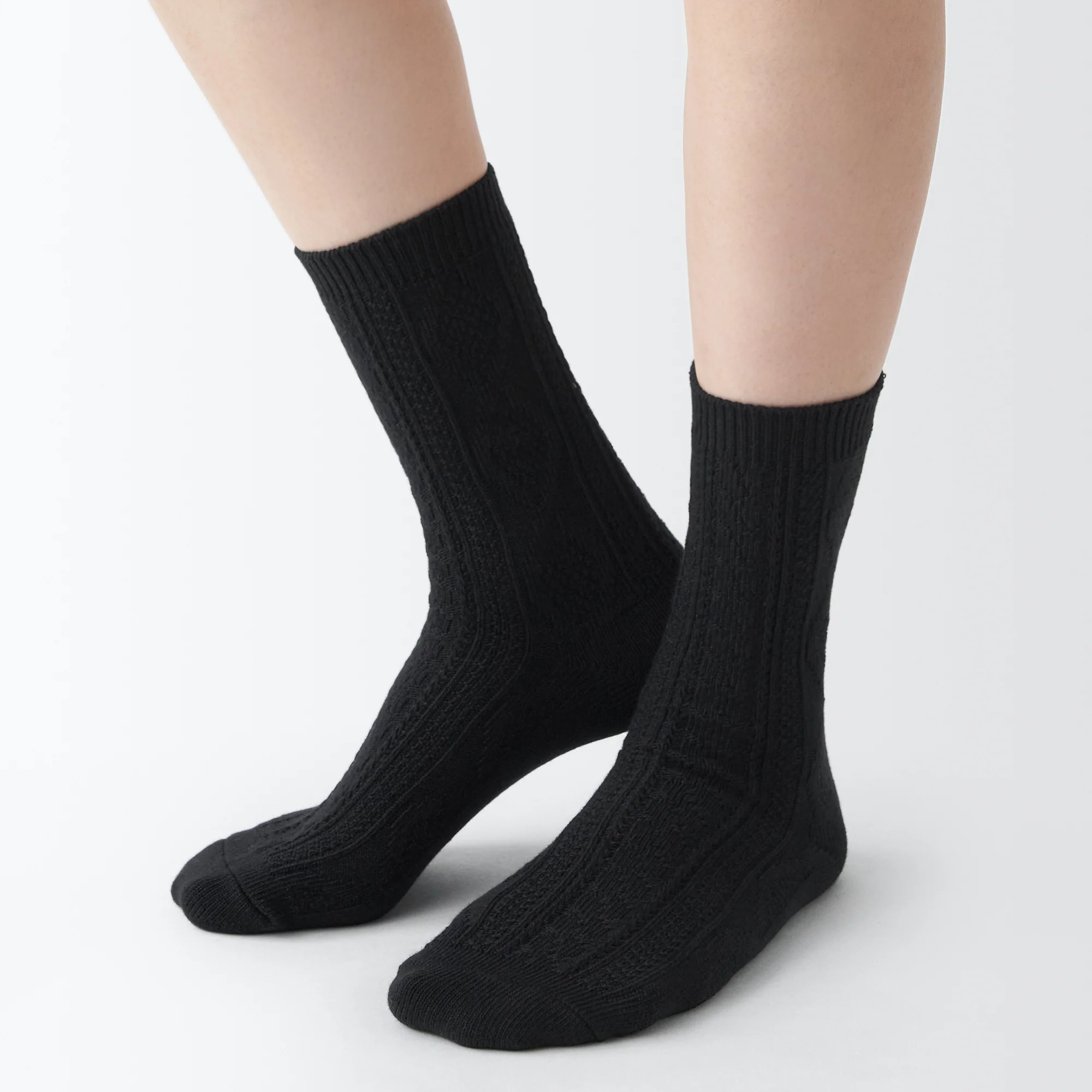 Right Angle Loose Top Socks - Image 17