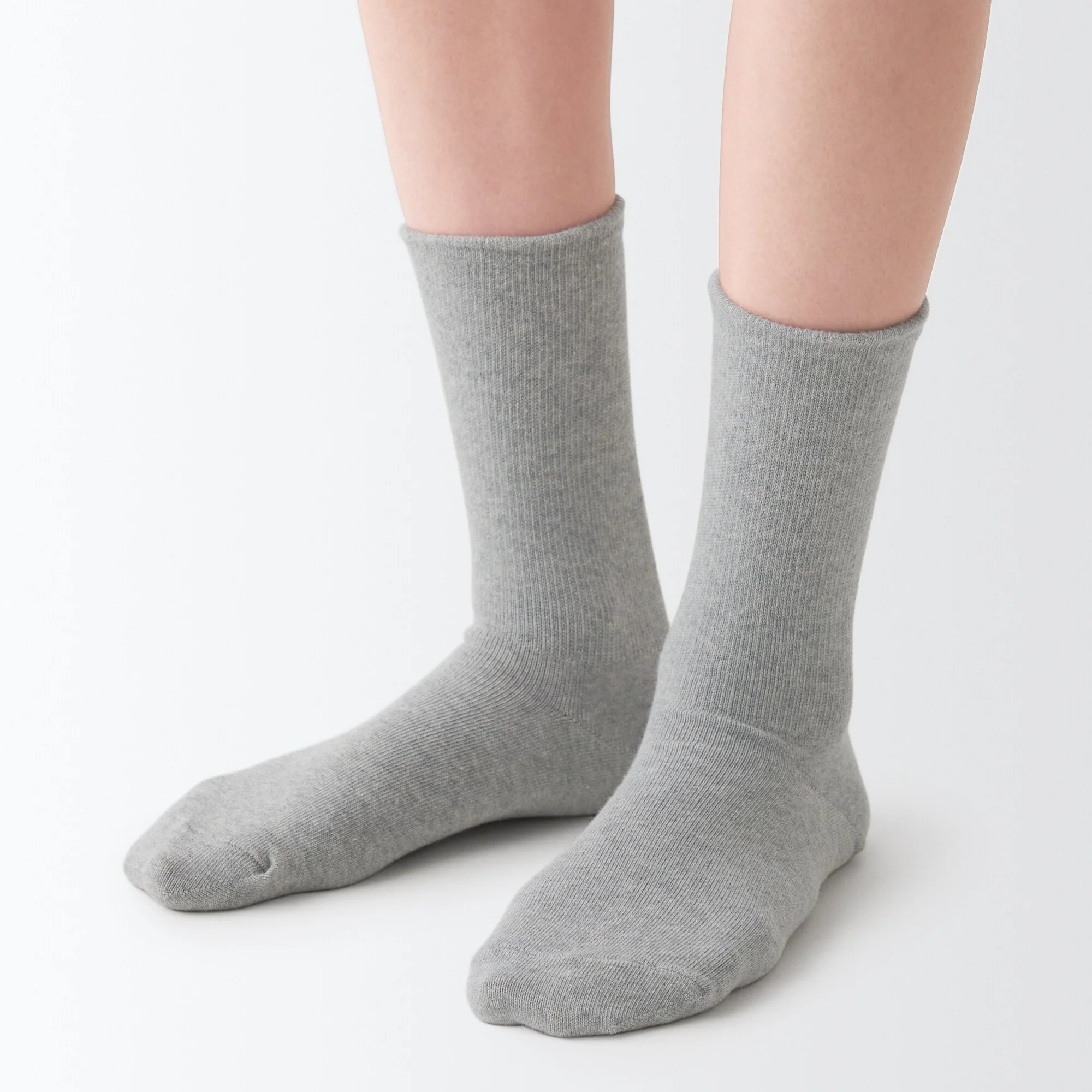 Right Angle Loose Top Tapered Socks - Image 7