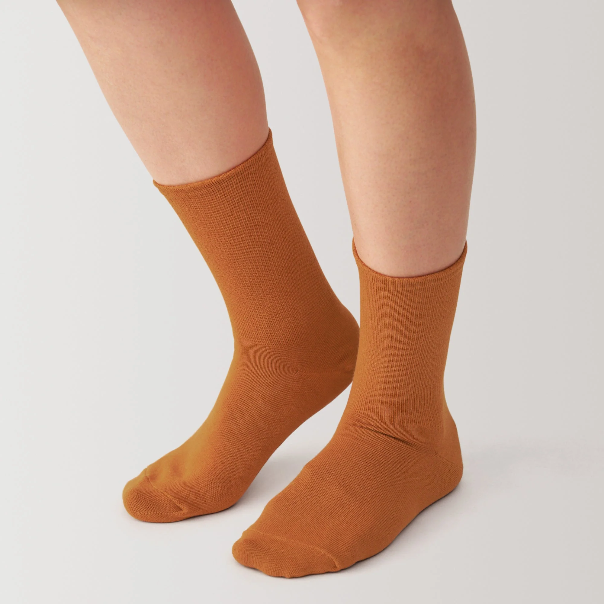 Right Angle Loose Top Tapered Socks - Image 3