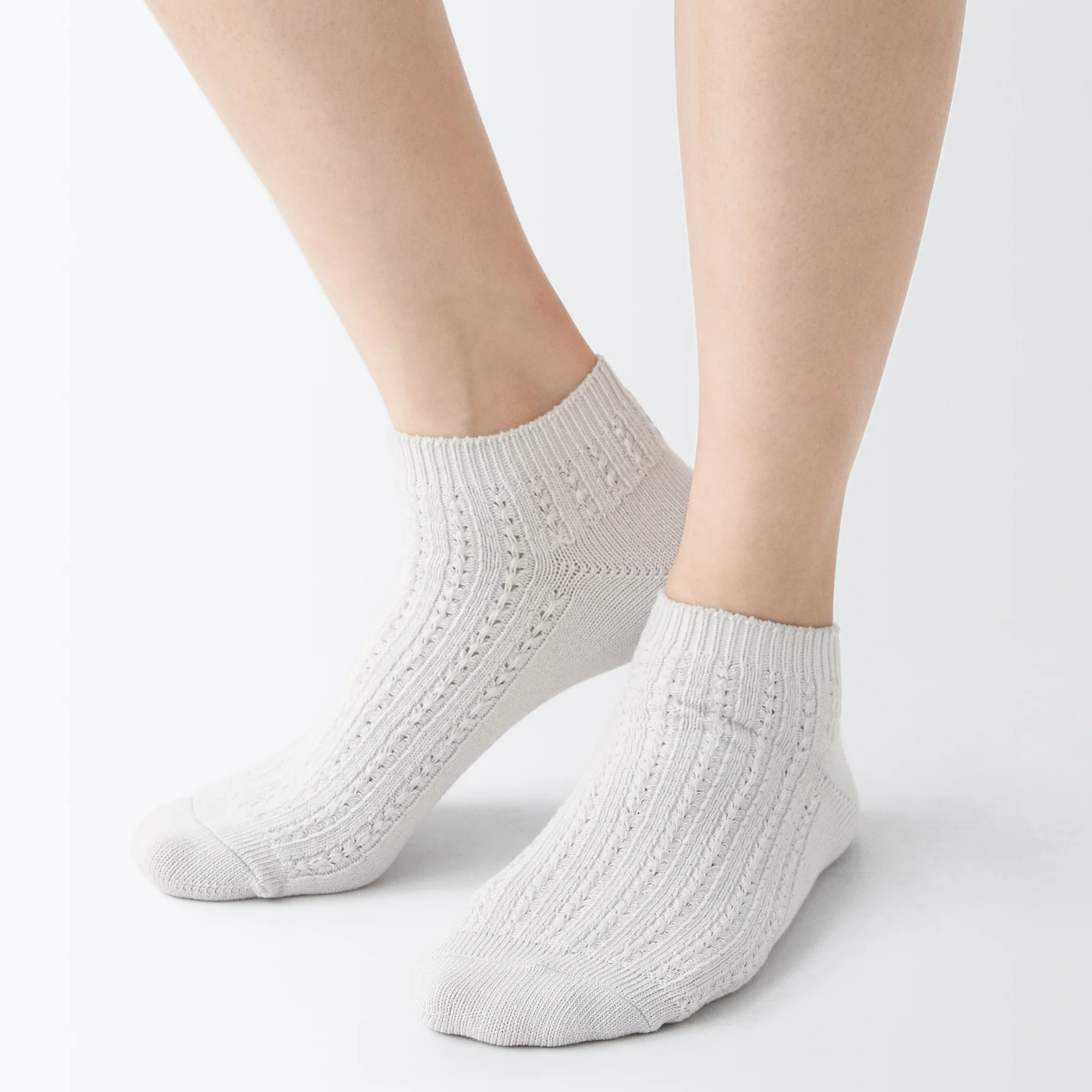 Right Angle Pattern Stitch Sneaker Socks - Image 21