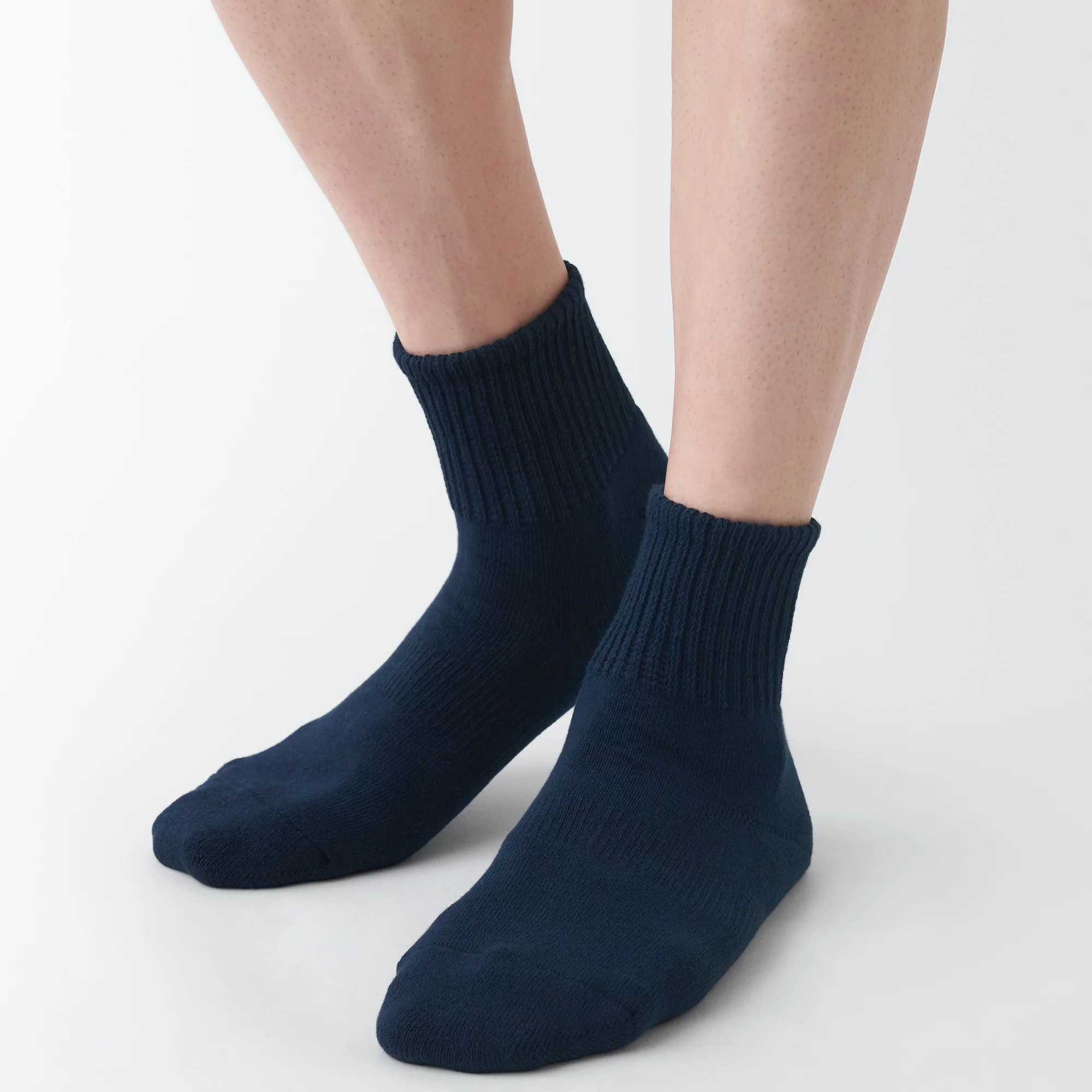 Right Angle Pile Short Socks - Image 15