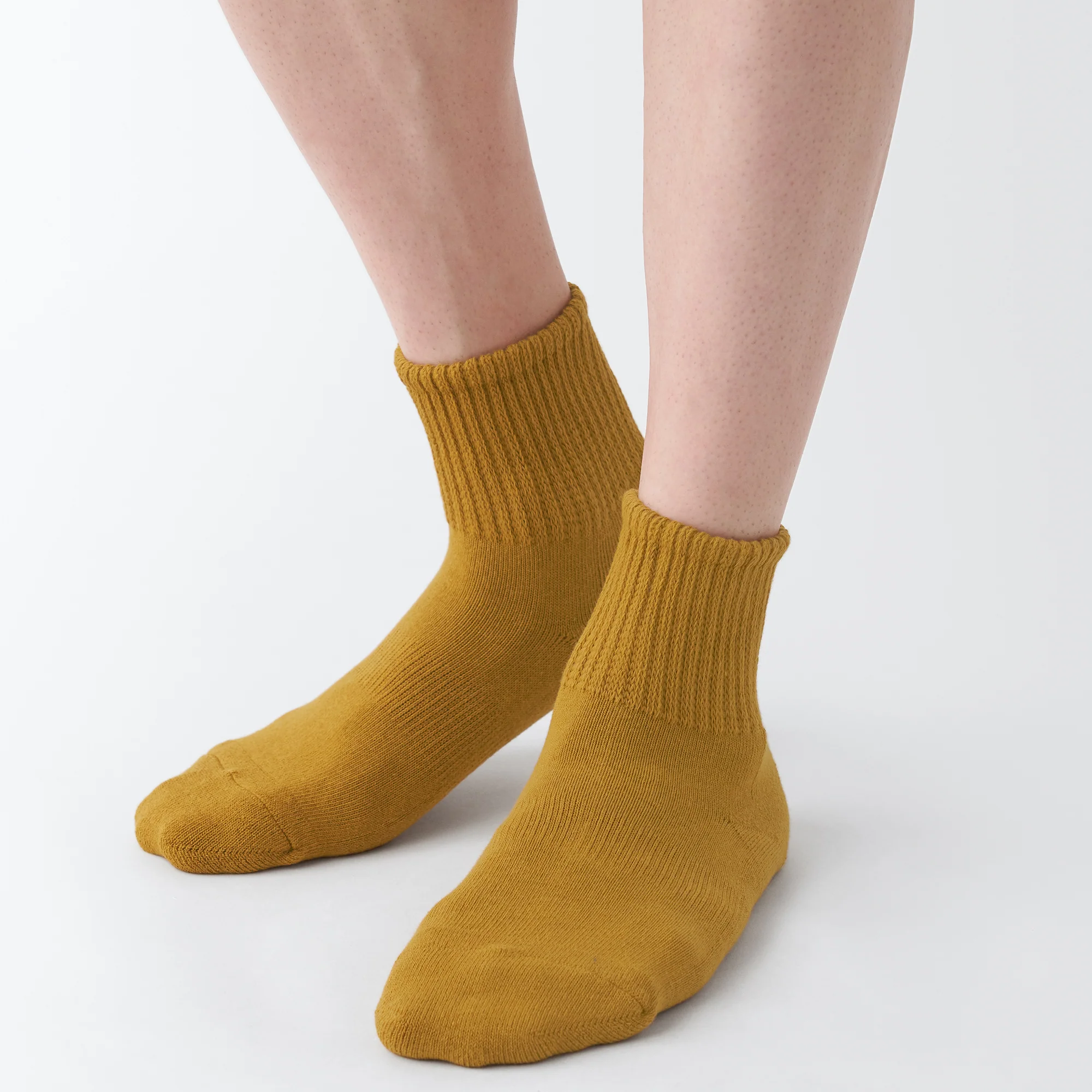 Right Angle Pile Short Socks - Image 3