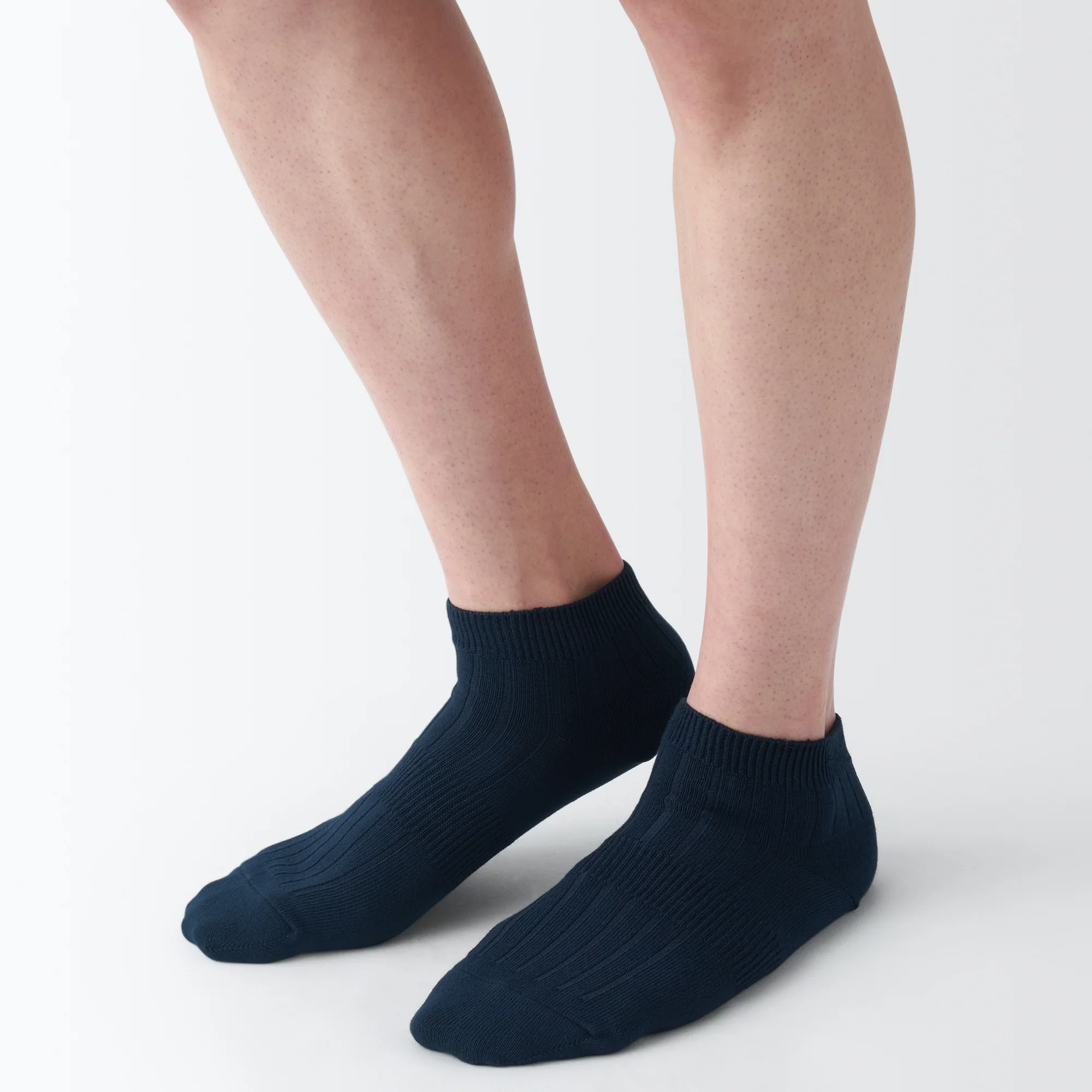 Right Angle Pile Short Socks - Image 13