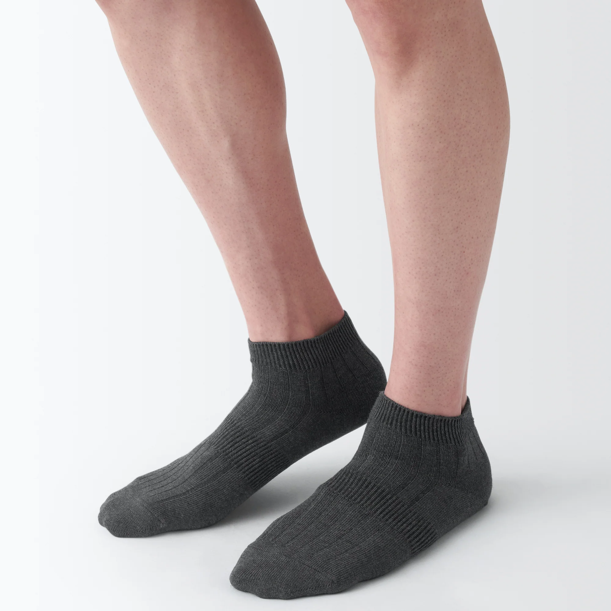 Right Angle Pile Short Socks - Image 9