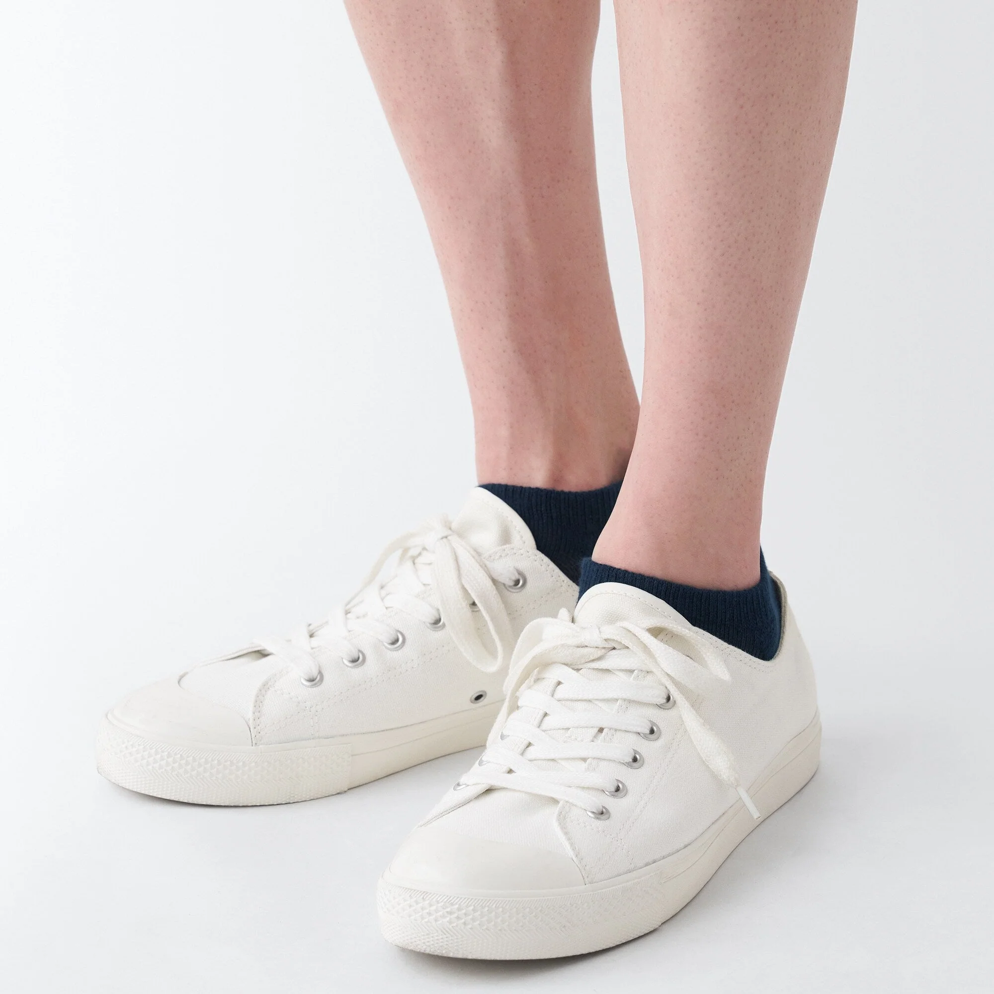 Right Angle Pile Sneaker Socks - Image 10