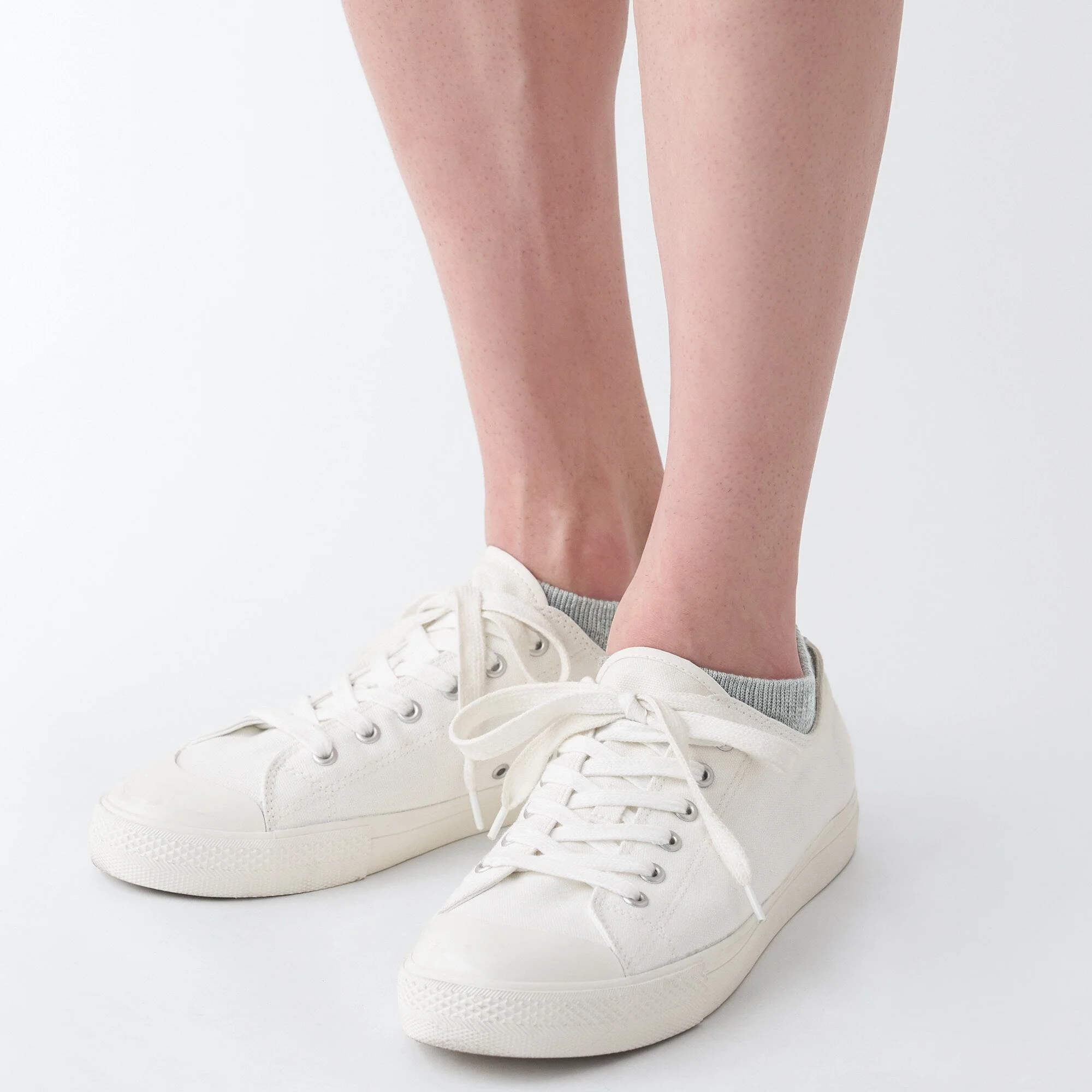 Right Angle Pile Sneaker Socks - Image 4