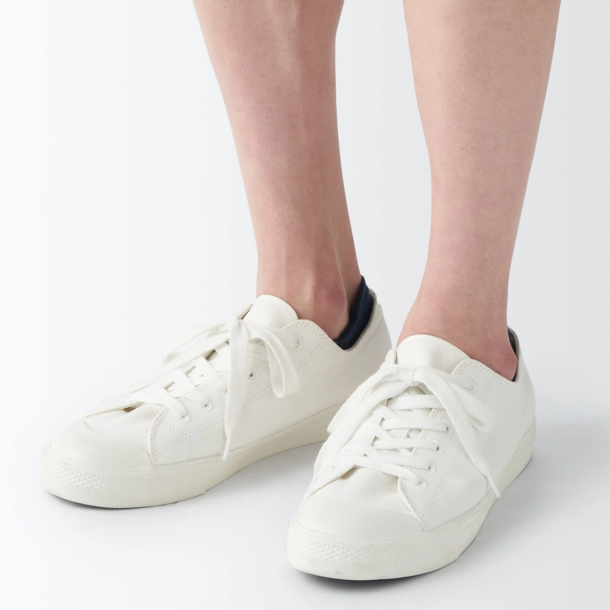 Right Angle Sneaker Socks with Tabs - Image 16